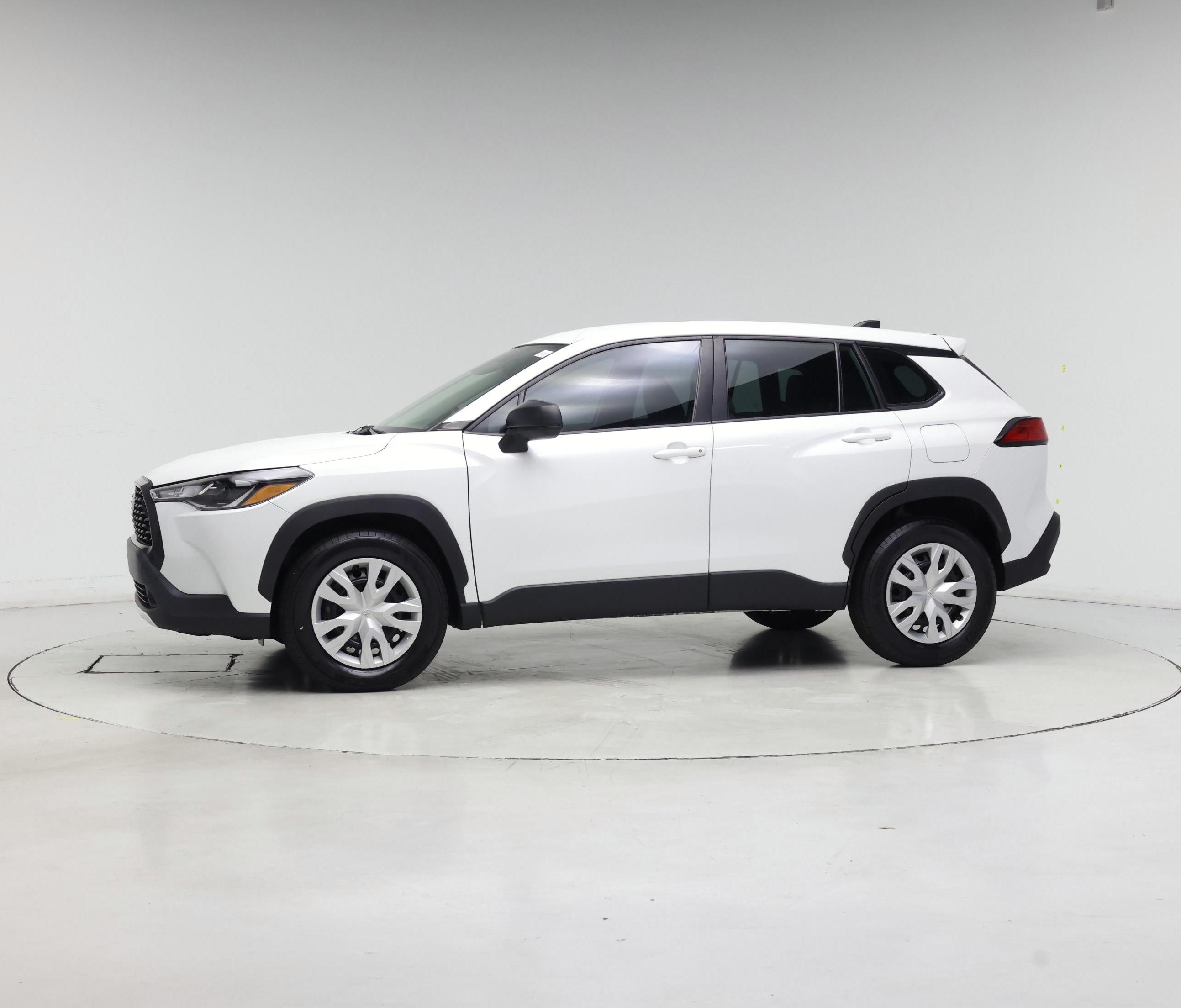 Thumbnail: 2022 Toyota Corolla Cross - 3