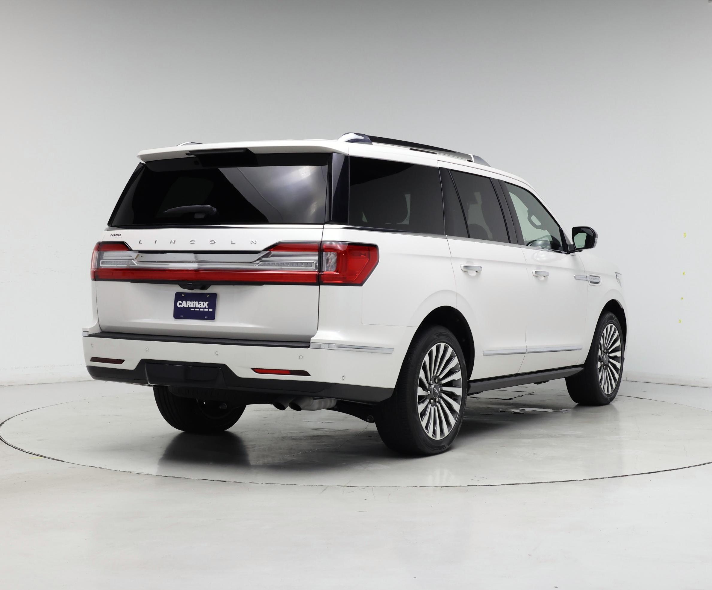Thumbnail: 2019 Lincoln Navigator - 8