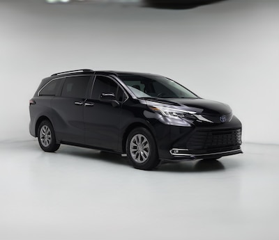 2022 Toyota Sienna Hybrid XLE
