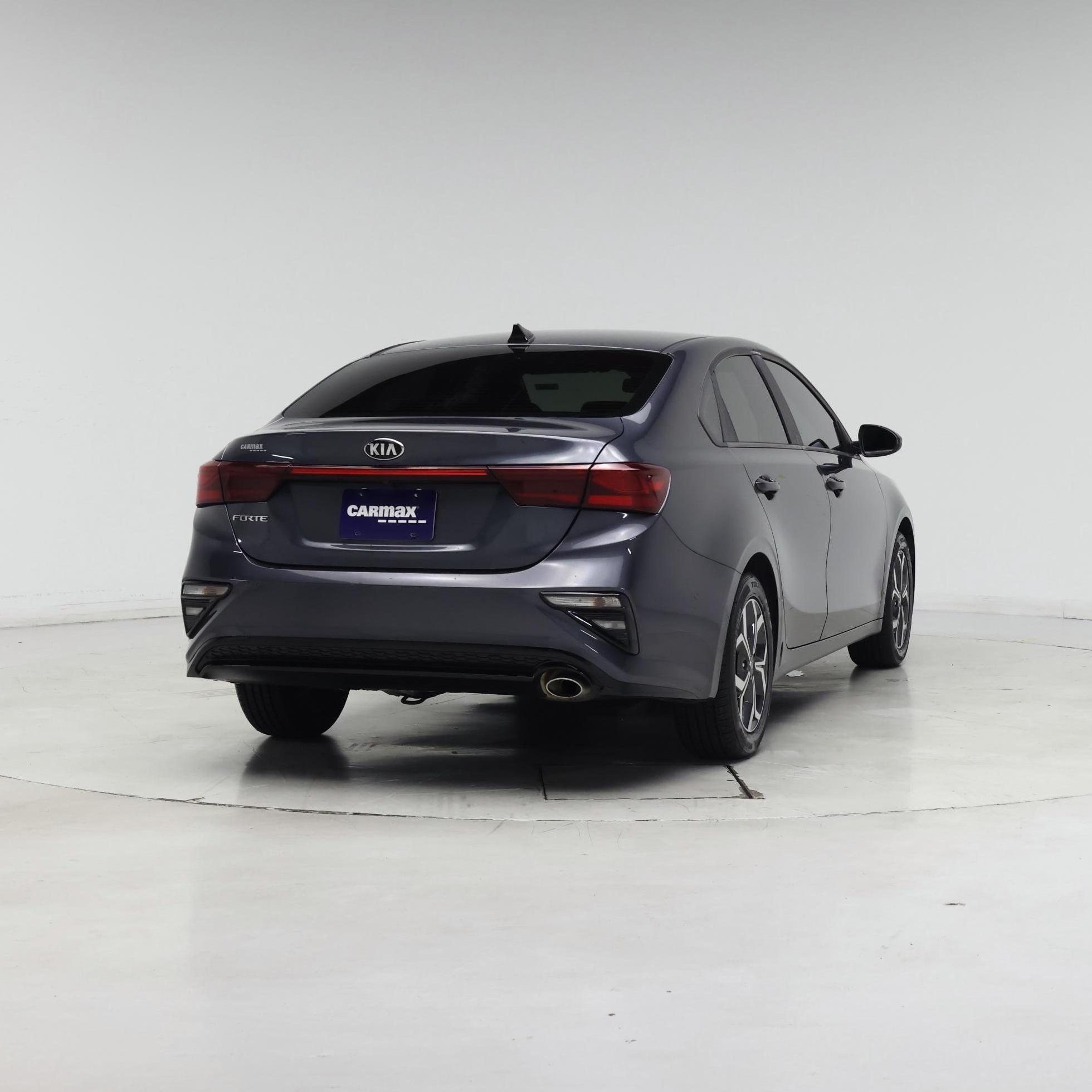 Thumbnail: 2021 Kia Forte - 8