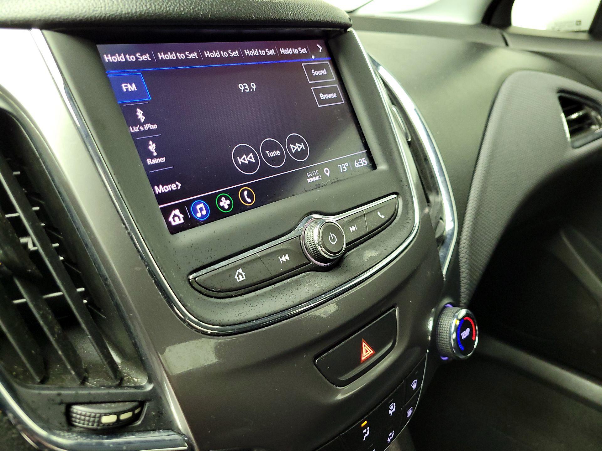 Thumbnail: 2019 Chevrolet Cruze - 13