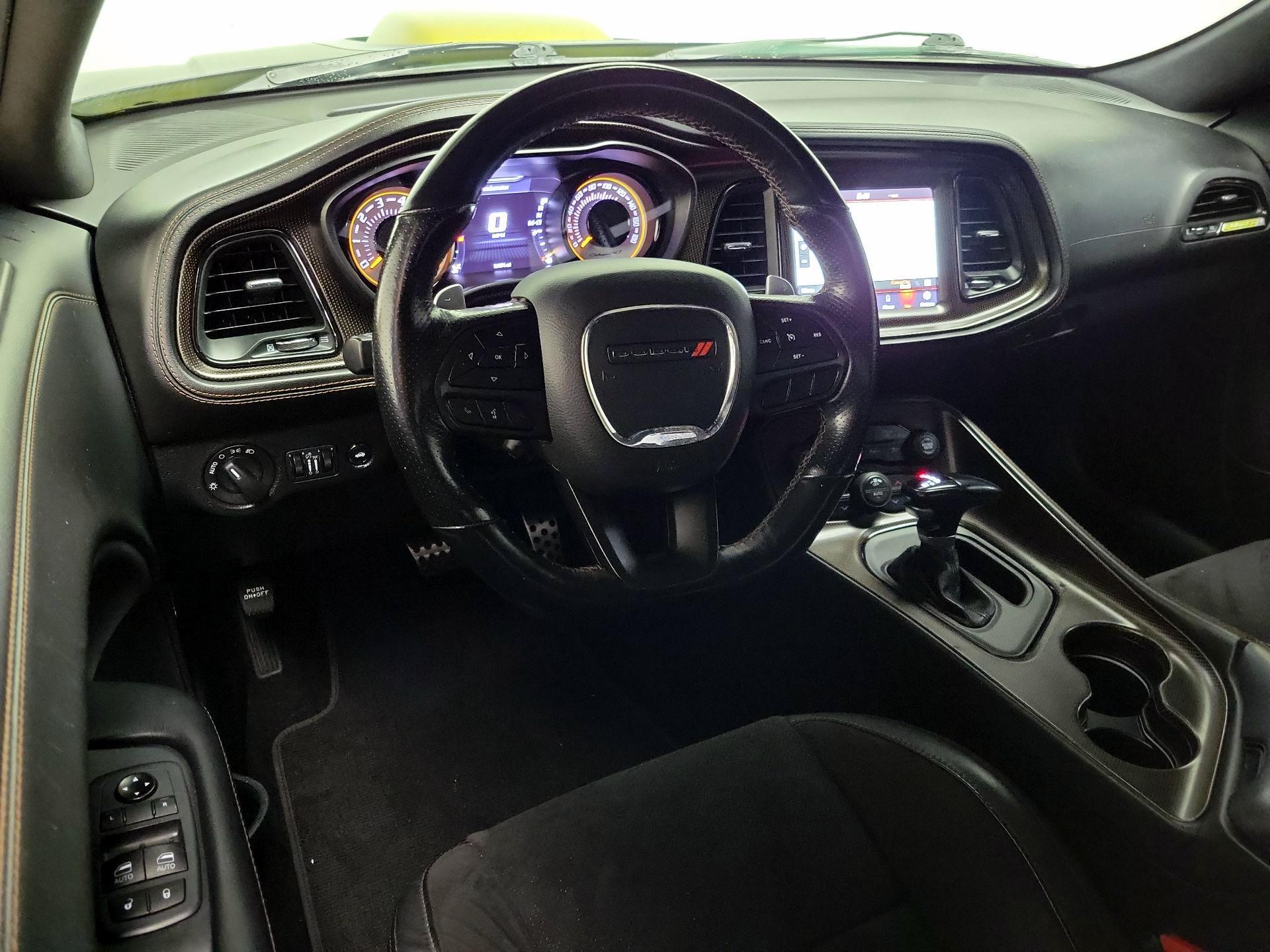 Thumbnail: 2020 Dodge Challenger - 9