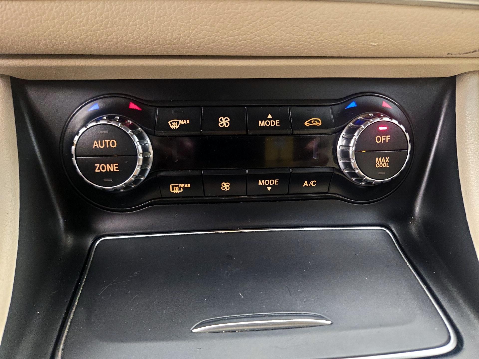 Thumbnail: 2018 Mercedes-Benz CLA - 16