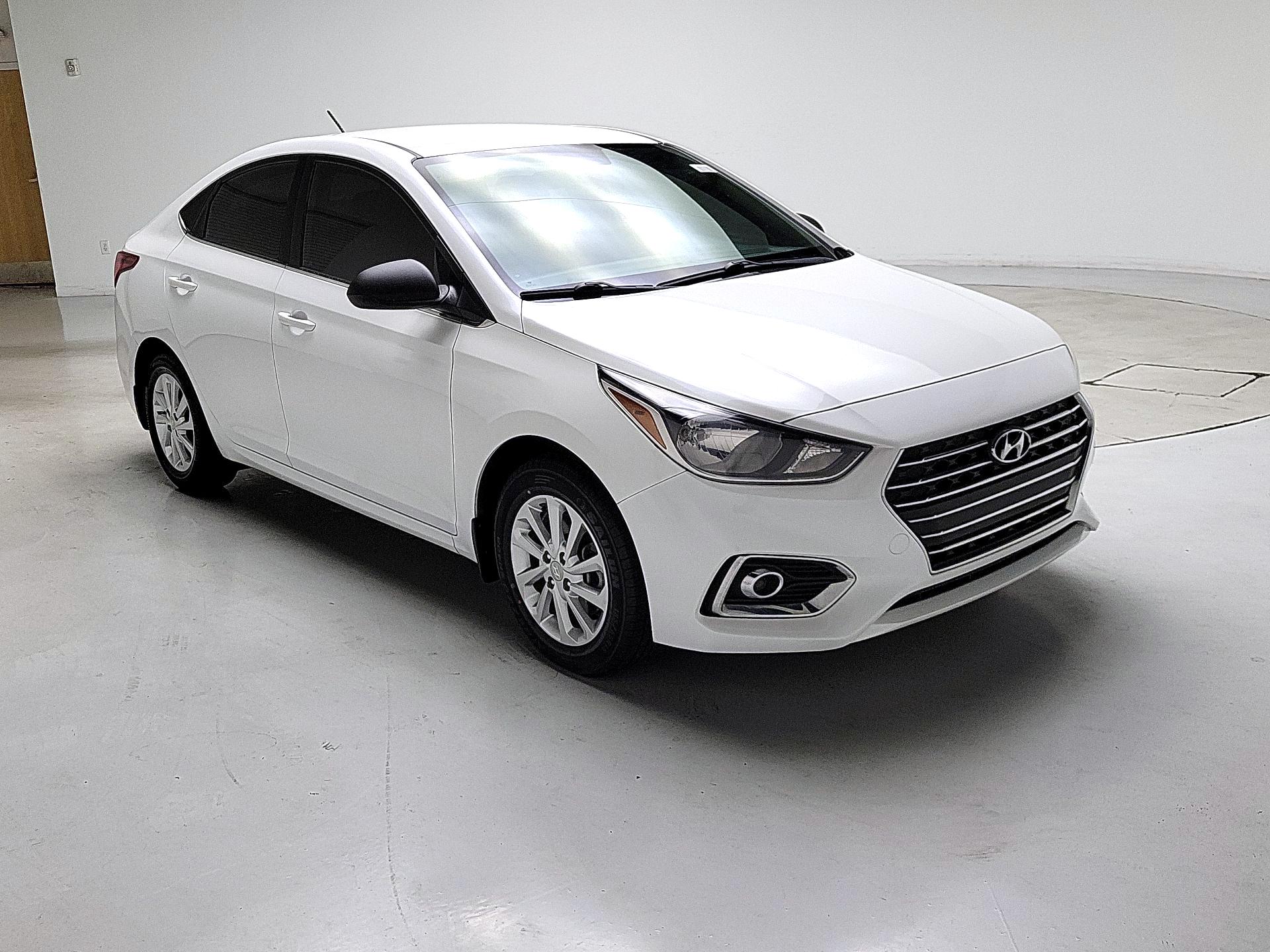 Thumbnail: 2021 Hyundai Accent - 1