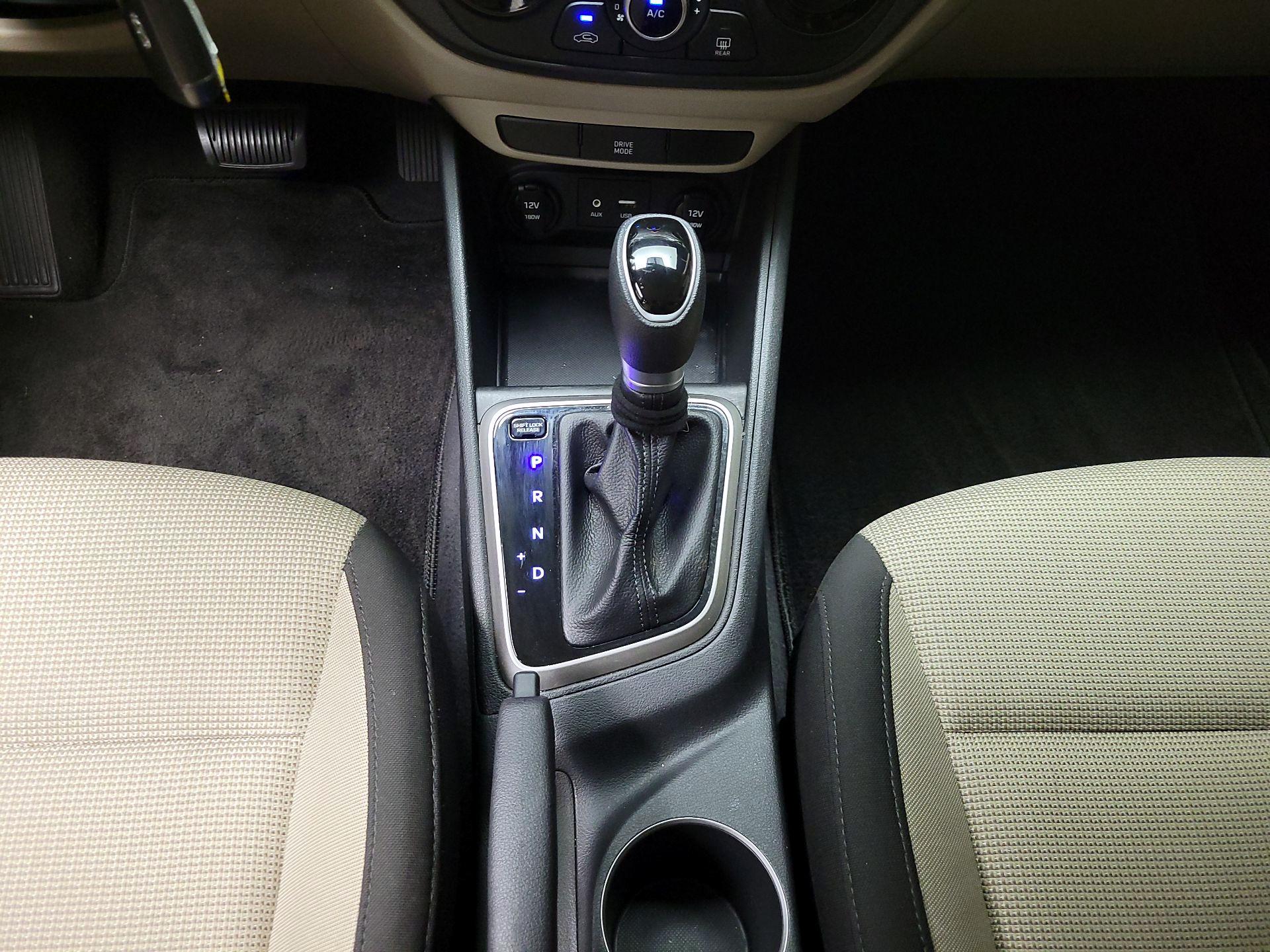 Thumbnail: 2021 Hyundai Accent - 15