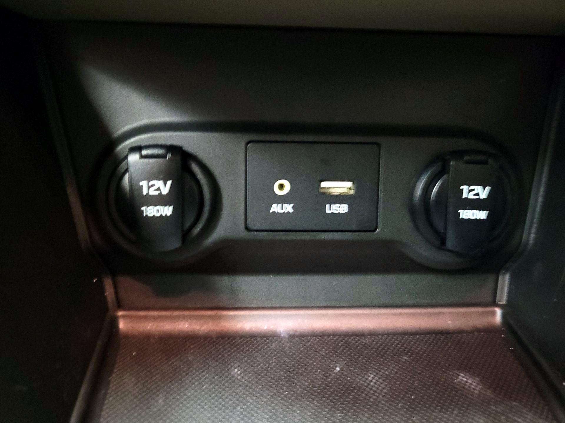 Thumbnail: 2021 Hyundai Accent - 16