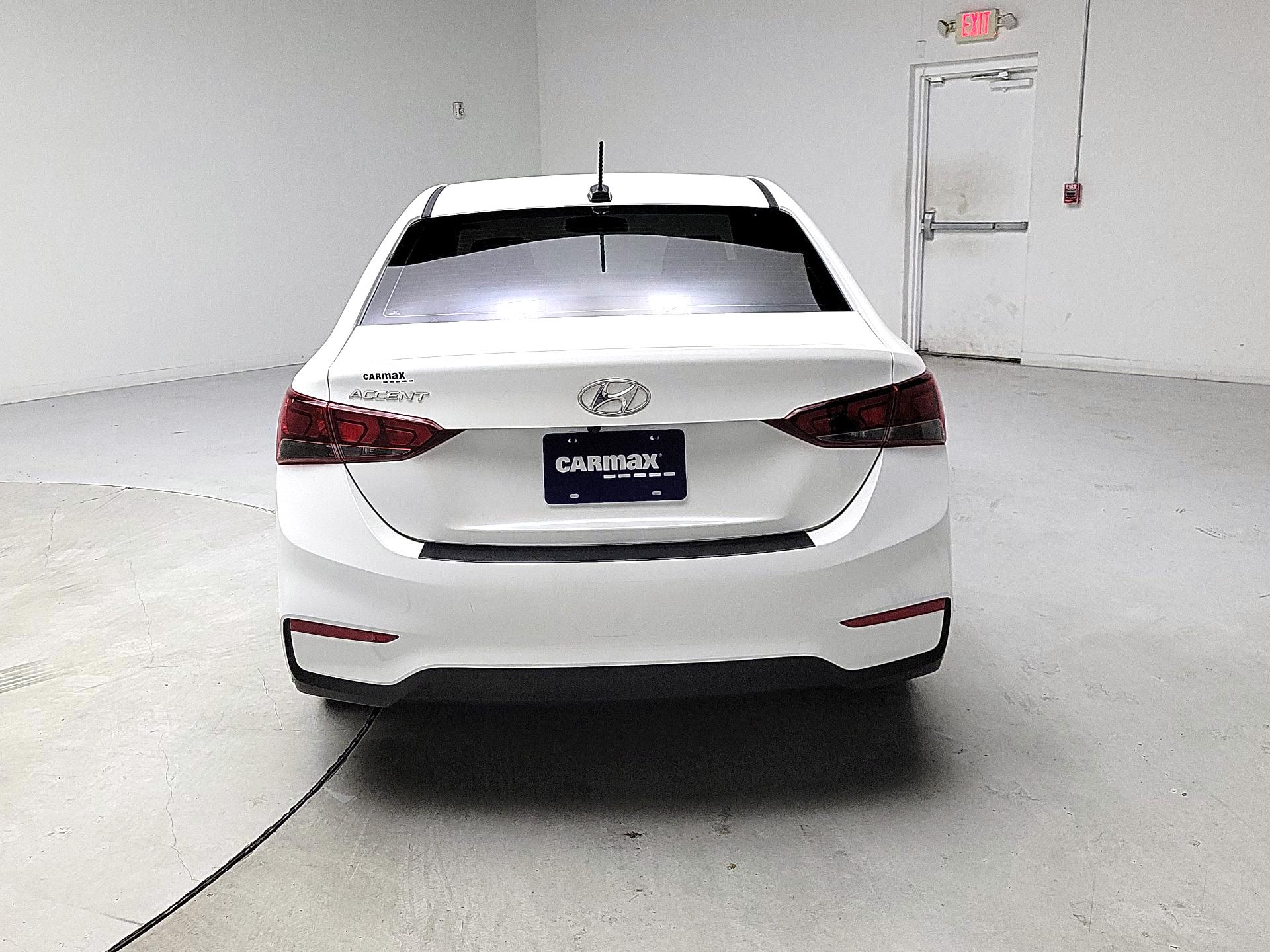 Thumbnail: 2021 Hyundai Accent - 6