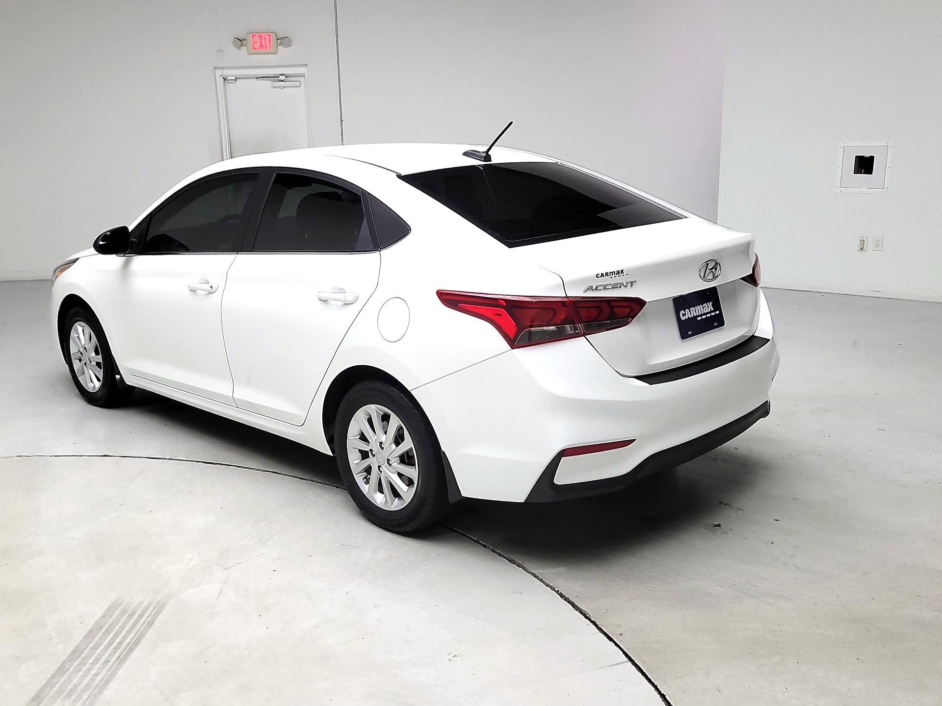 Thumbnail: 2021 Hyundai Accent - 7