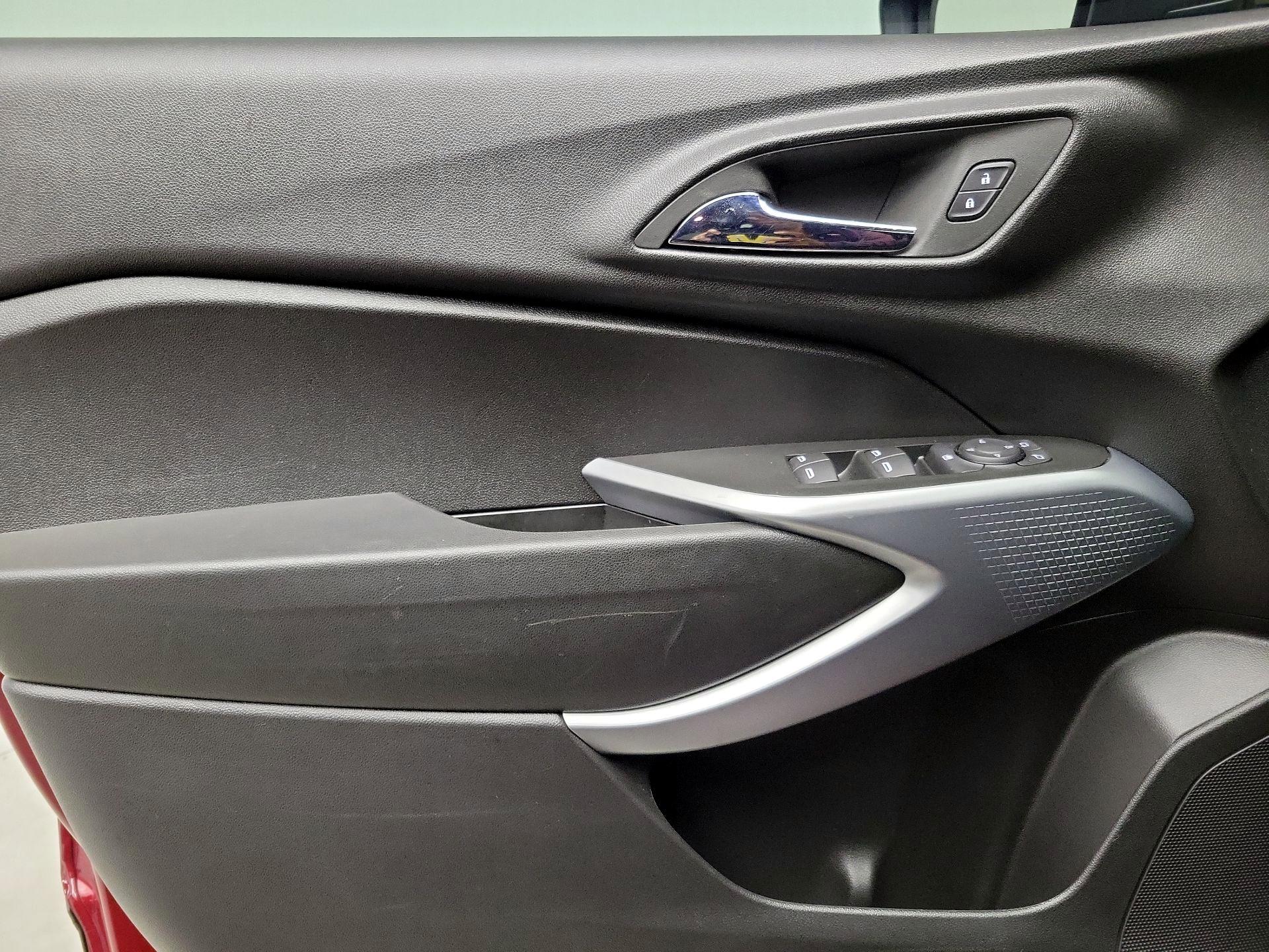 Thumbnail: 2024 Chevrolet Trax - 12