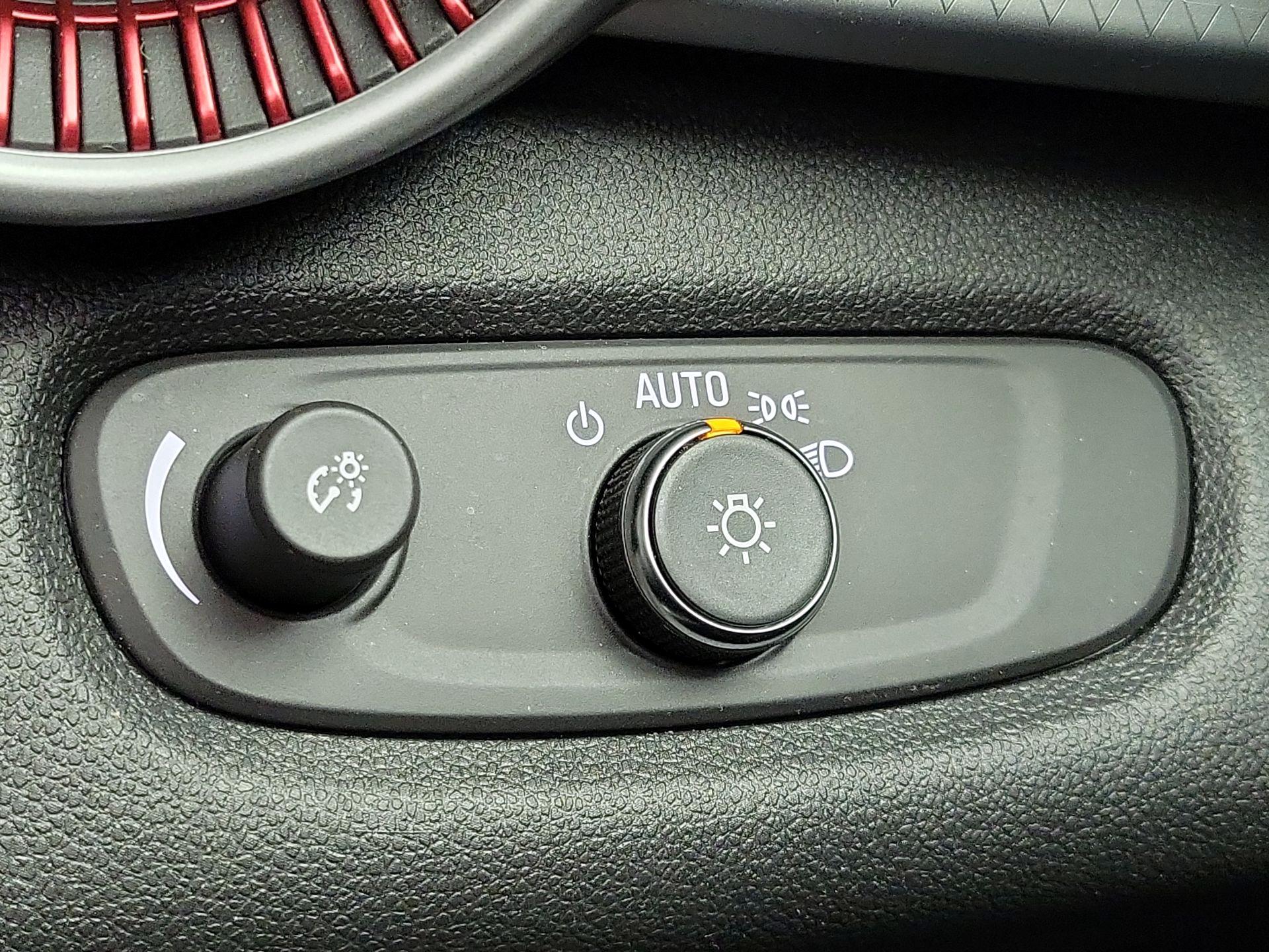 Thumbnail: 2024 Chevrolet Trax - 13