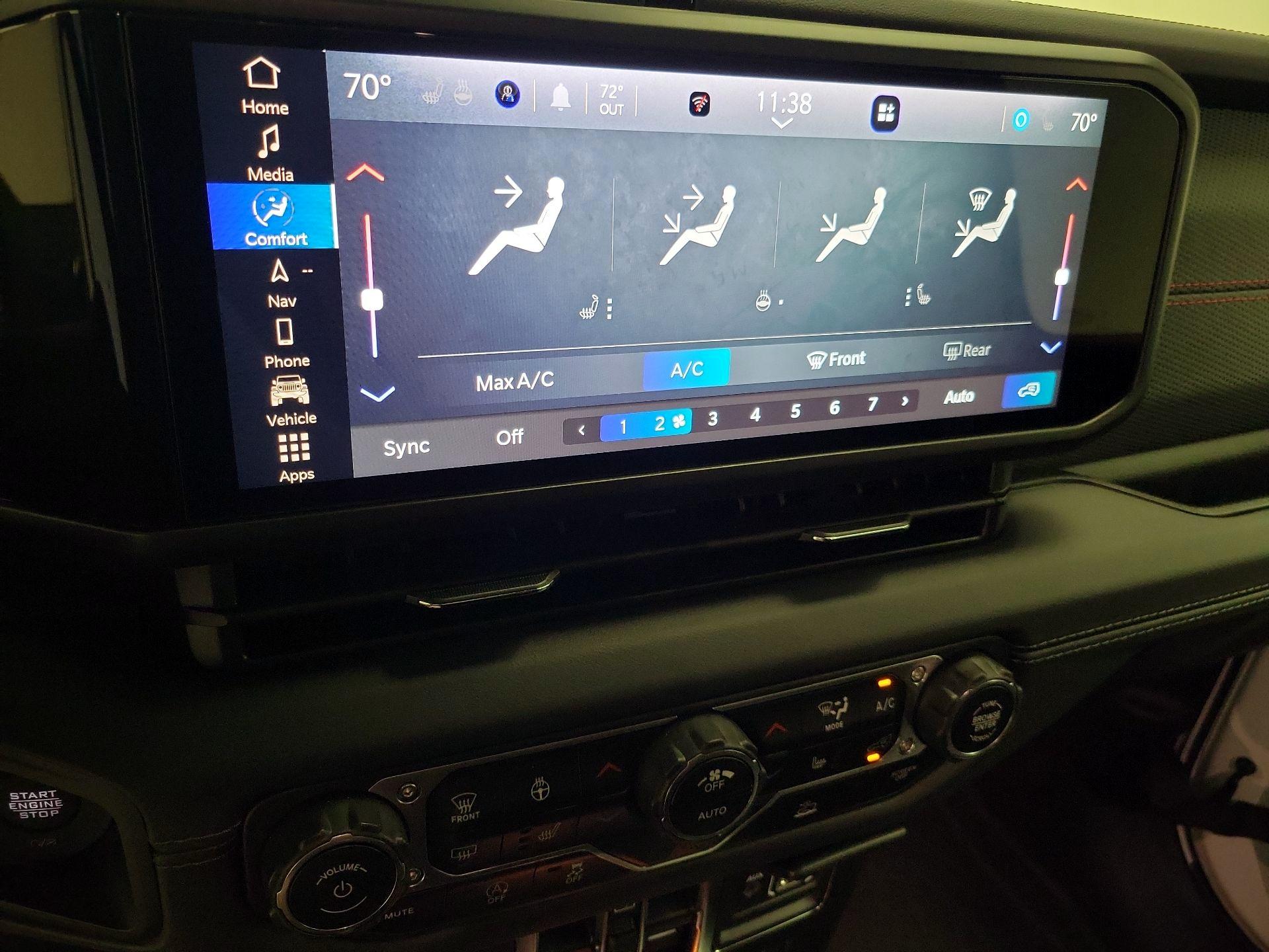 Thumbnail: 2024 Jeep Wrangler - 17