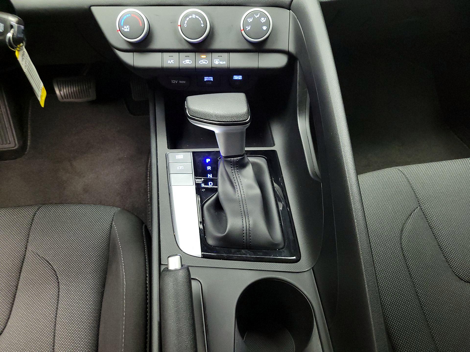 Thumbnail: 2023 Hyundai Elantra - 15