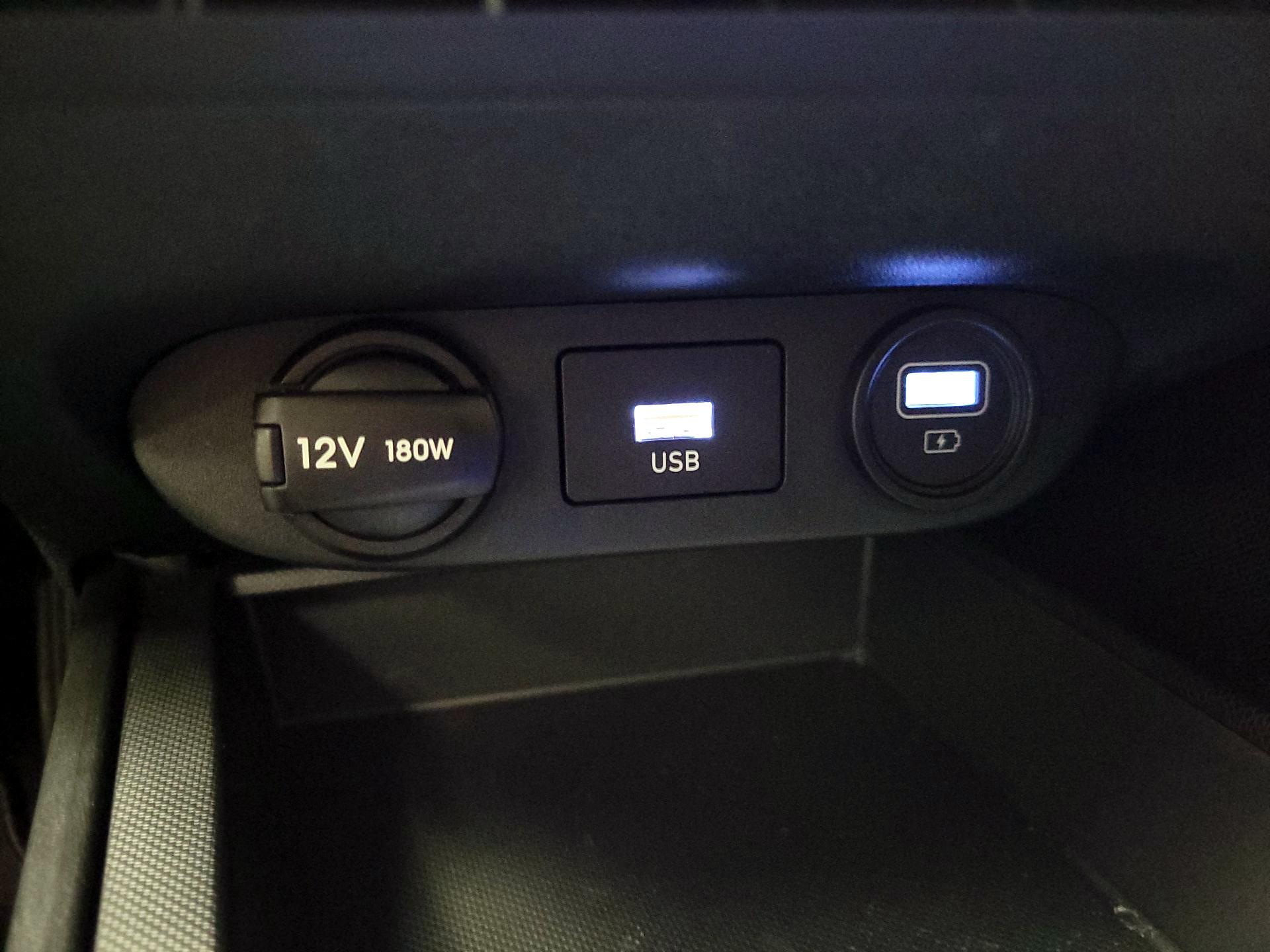 Thumbnail: 2023 Hyundai Elantra - 16