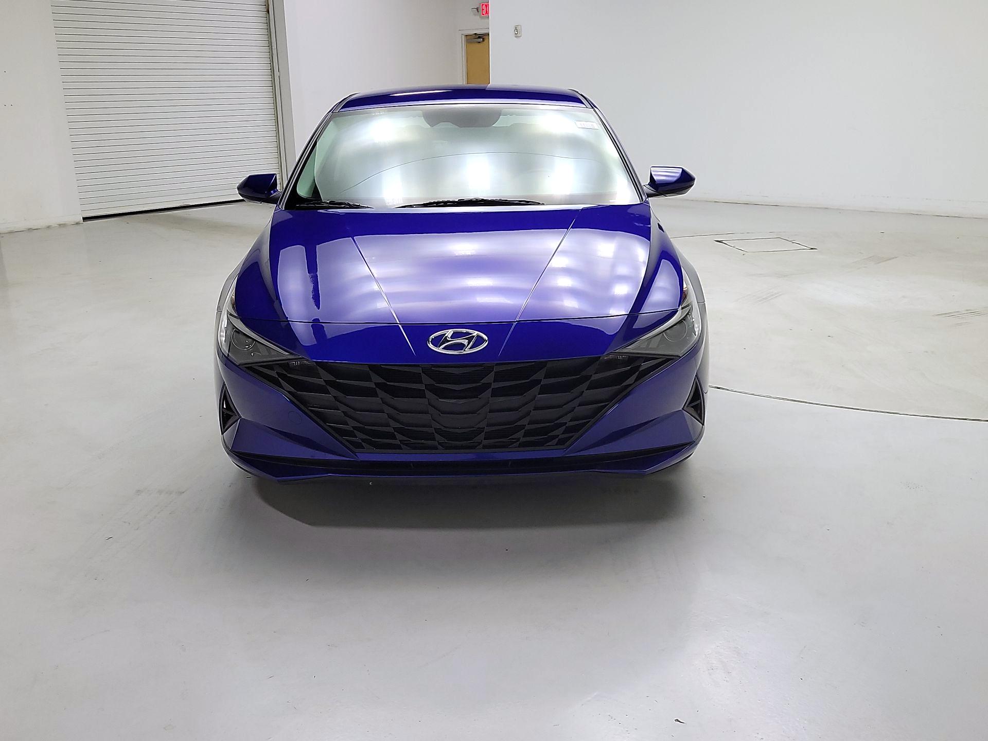 Thumbnail: 2023 Hyundai Elantra - 2