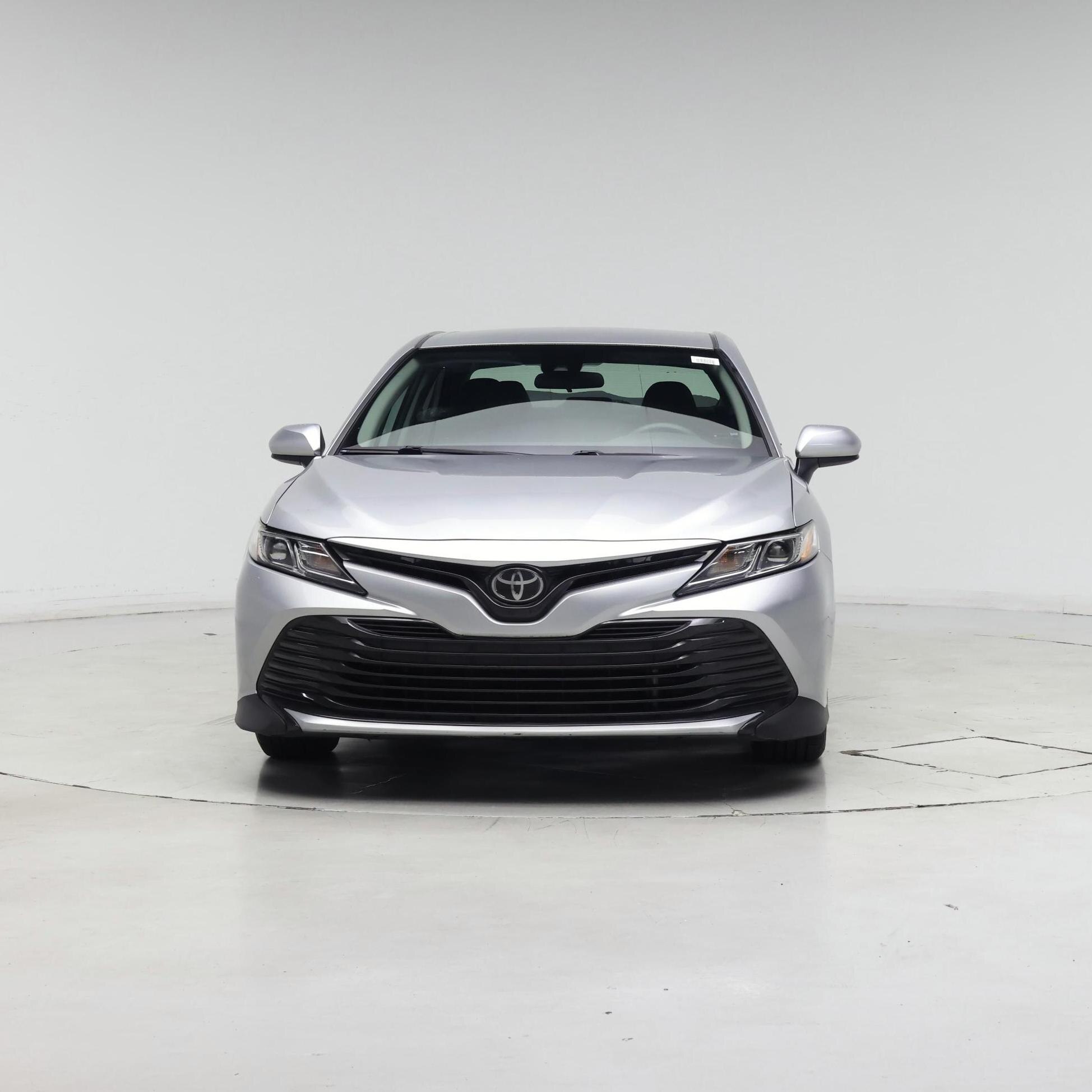 Thumbnail: 2019 Toyota Camry - 5
