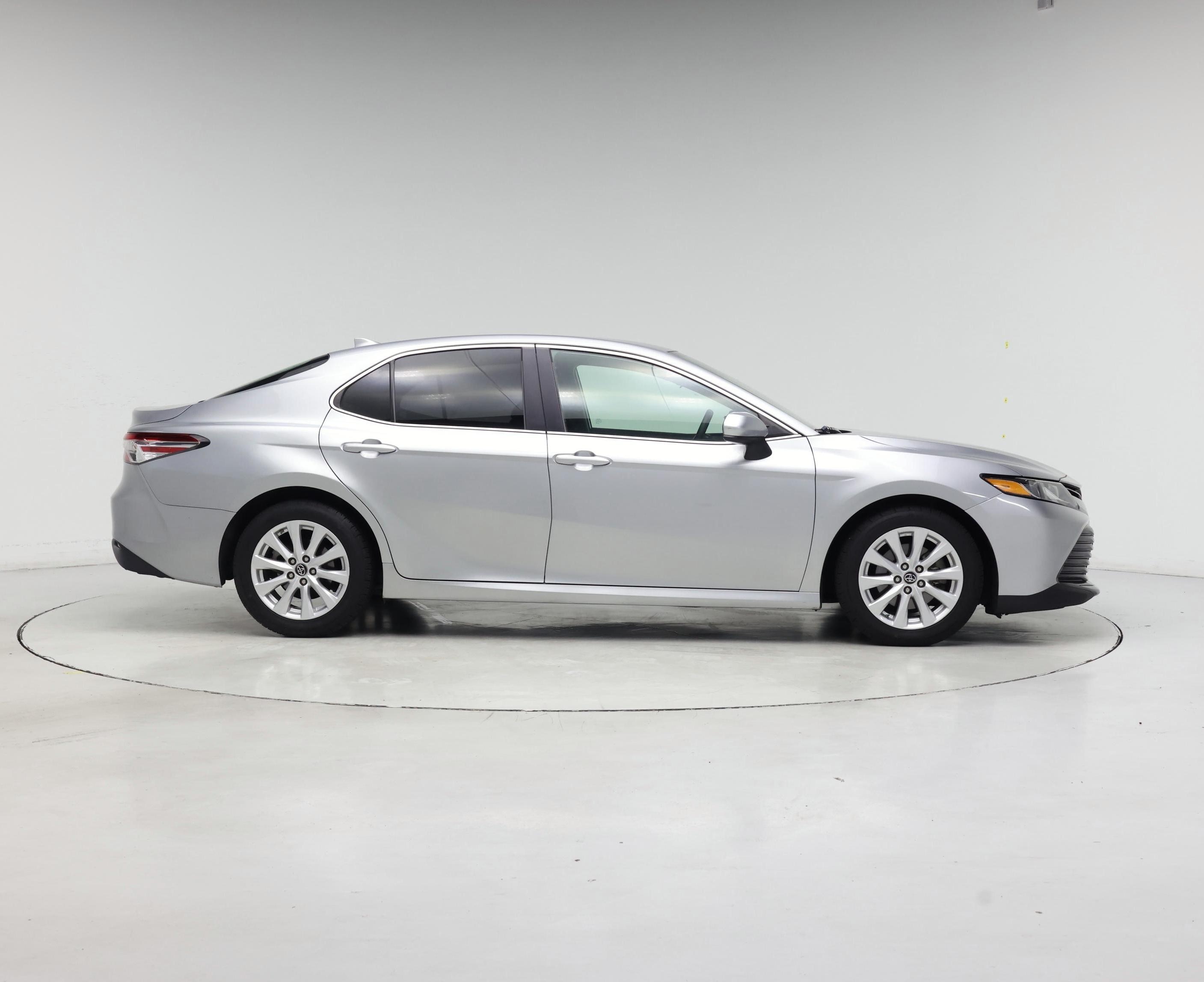 Thumbnail: 2019 Toyota Camry - 7