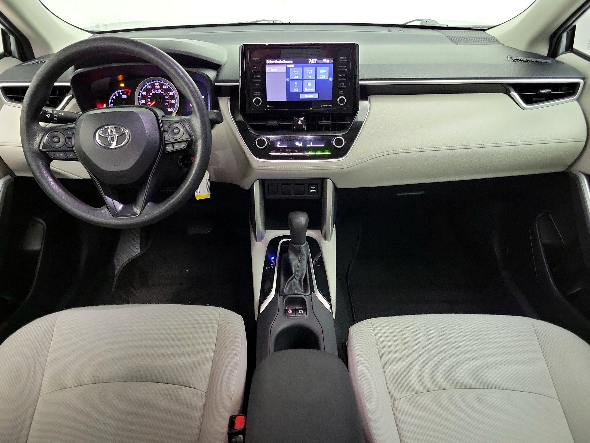 Thumbnail: 2022 Toyota Corolla Cross - 9