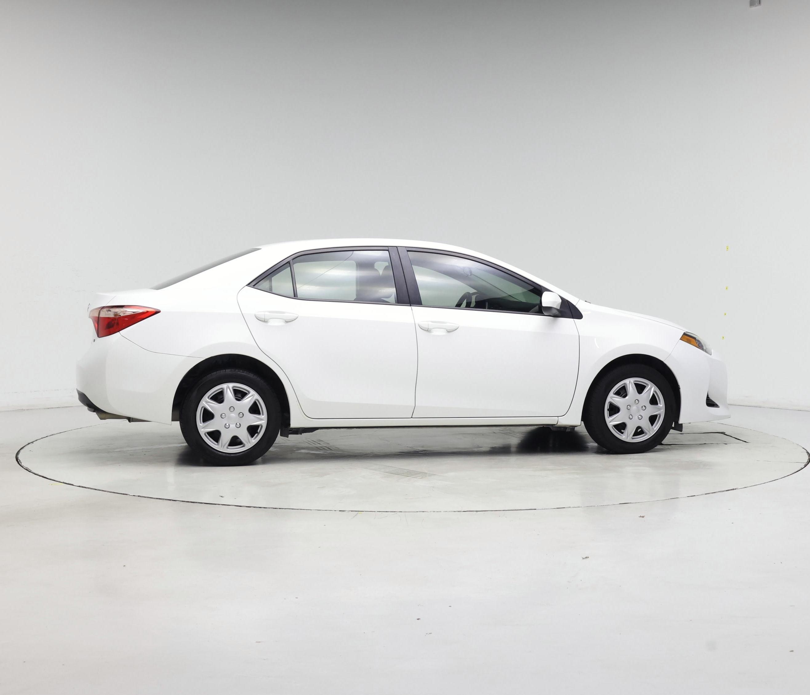 Thumbnail: 2018 Toyota Corolla - 7