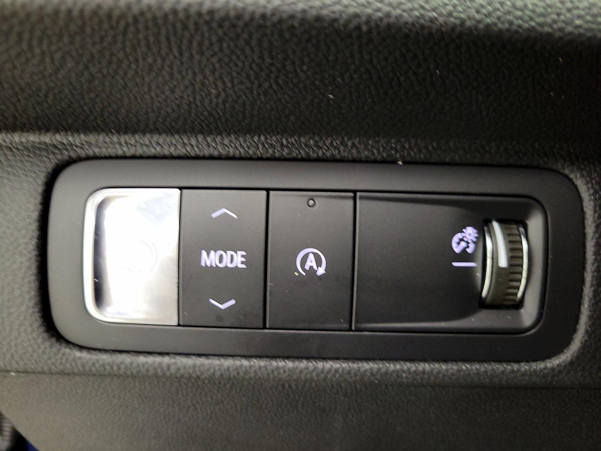 Thumbnail: 2025 Chevrolet Traverse - 13