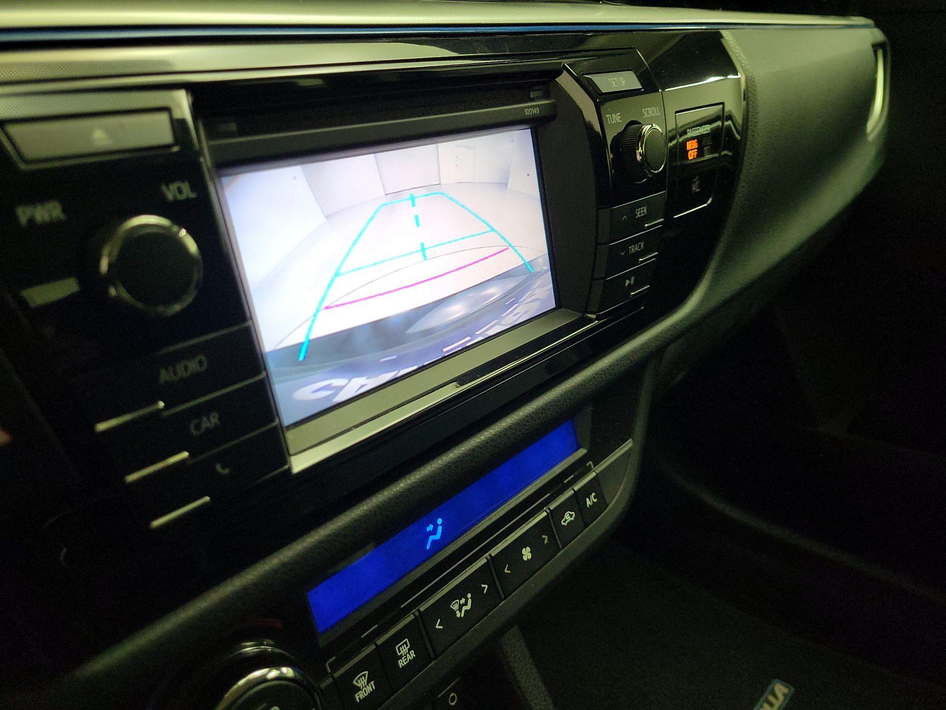 Thumbnail: 2014 Toyota Corolla - 14