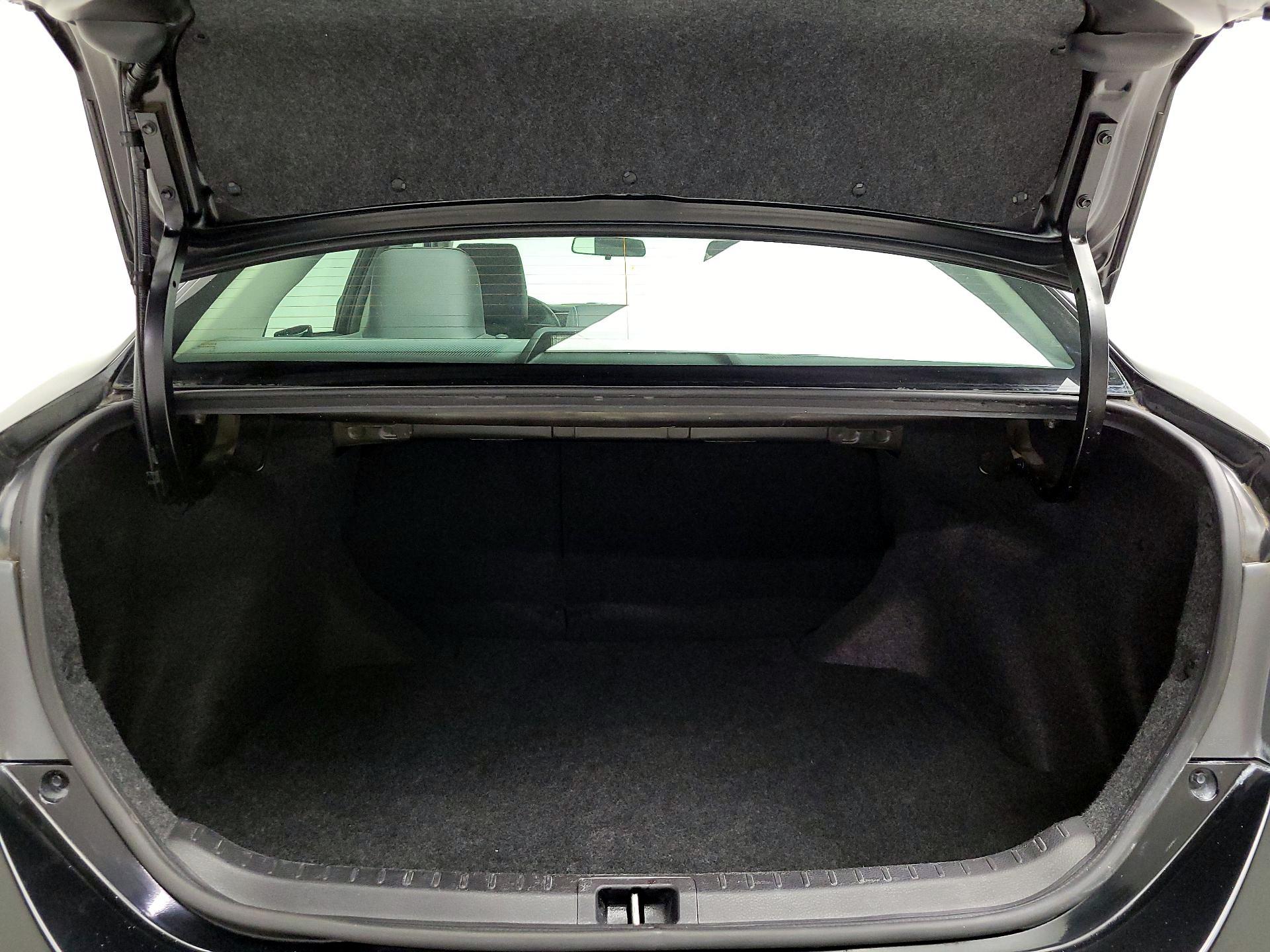 Thumbnail: 2014 Toyota Corolla - 20