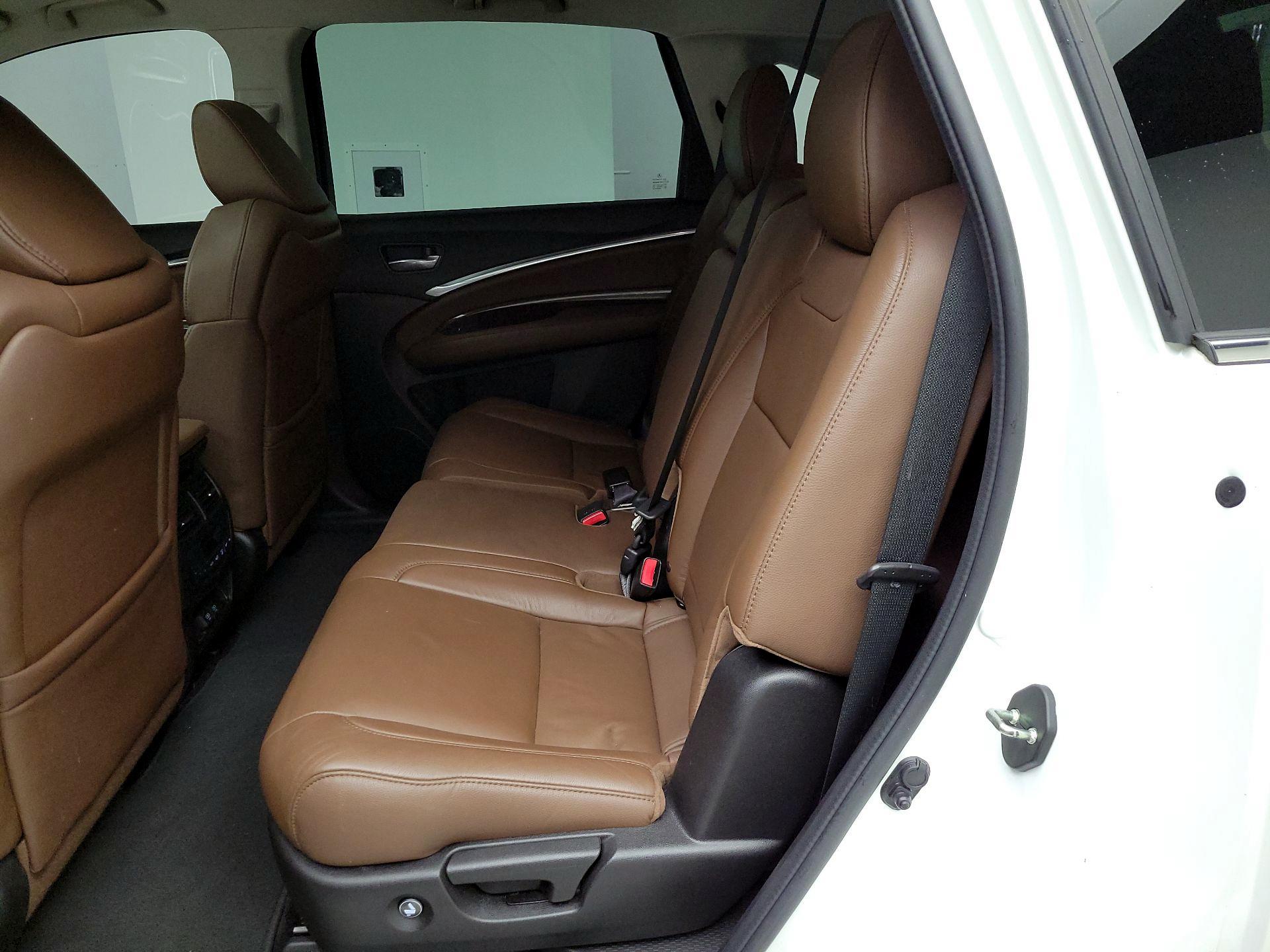 Thumbnail: 2018 Acura MDX - 19