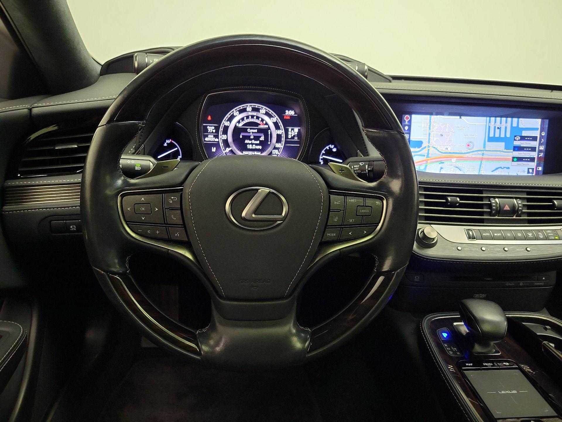 Thumbnail: 2018 Lexus LS - 10