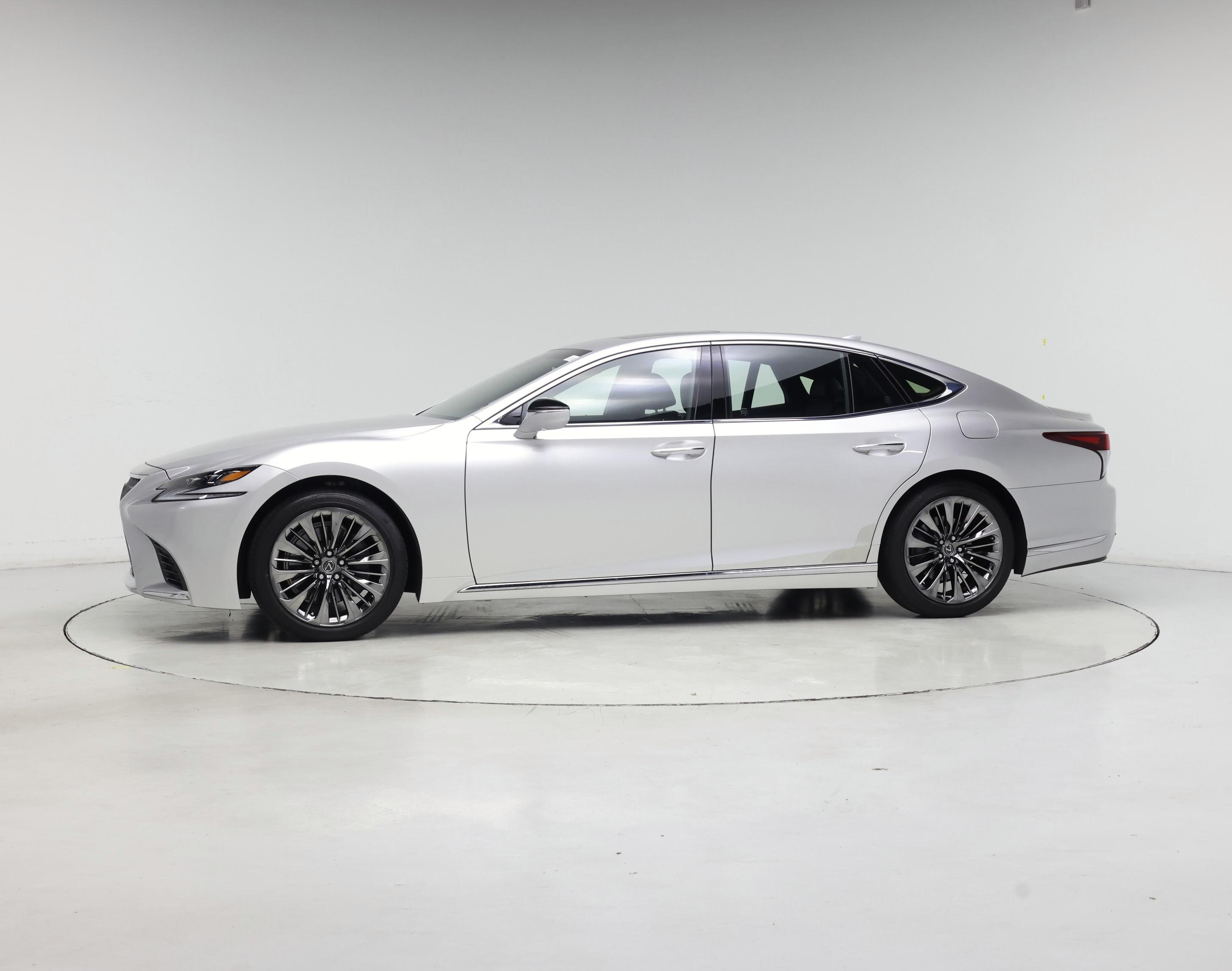 Thumbnail: 2018 Lexus LS - 3