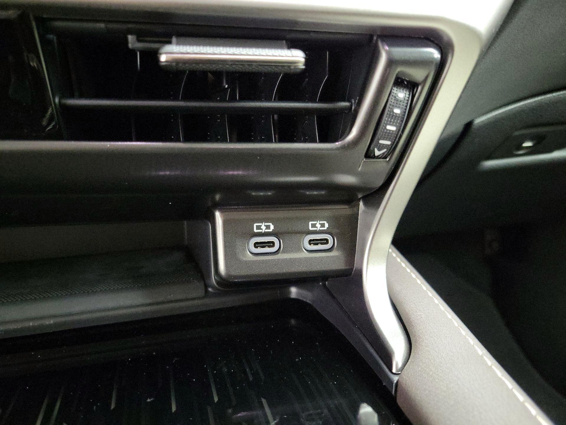 Thumbnail: 2024 Lexus RX - 19