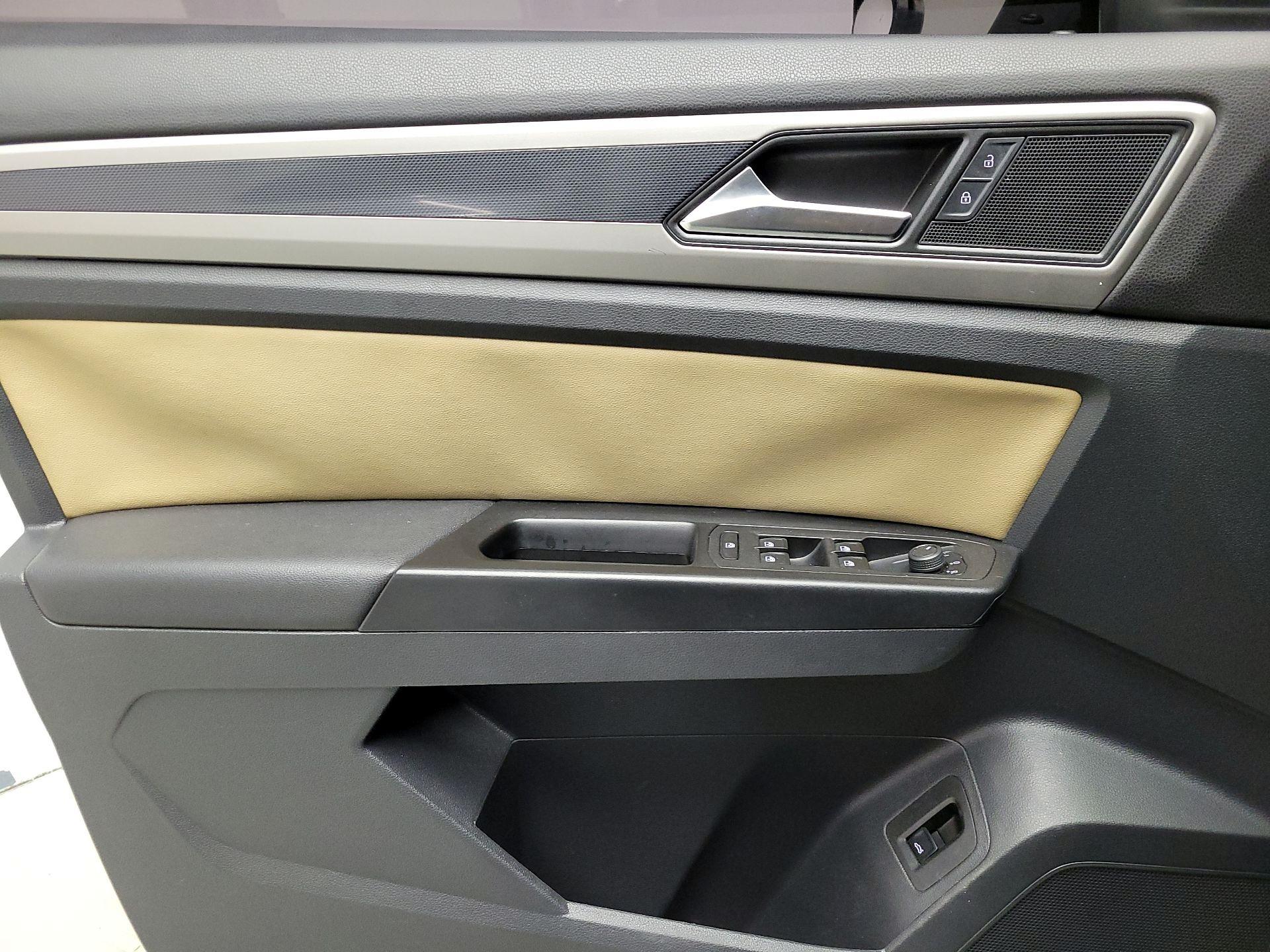 Thumbnail: 2020 Volkswagen Atlas - 12