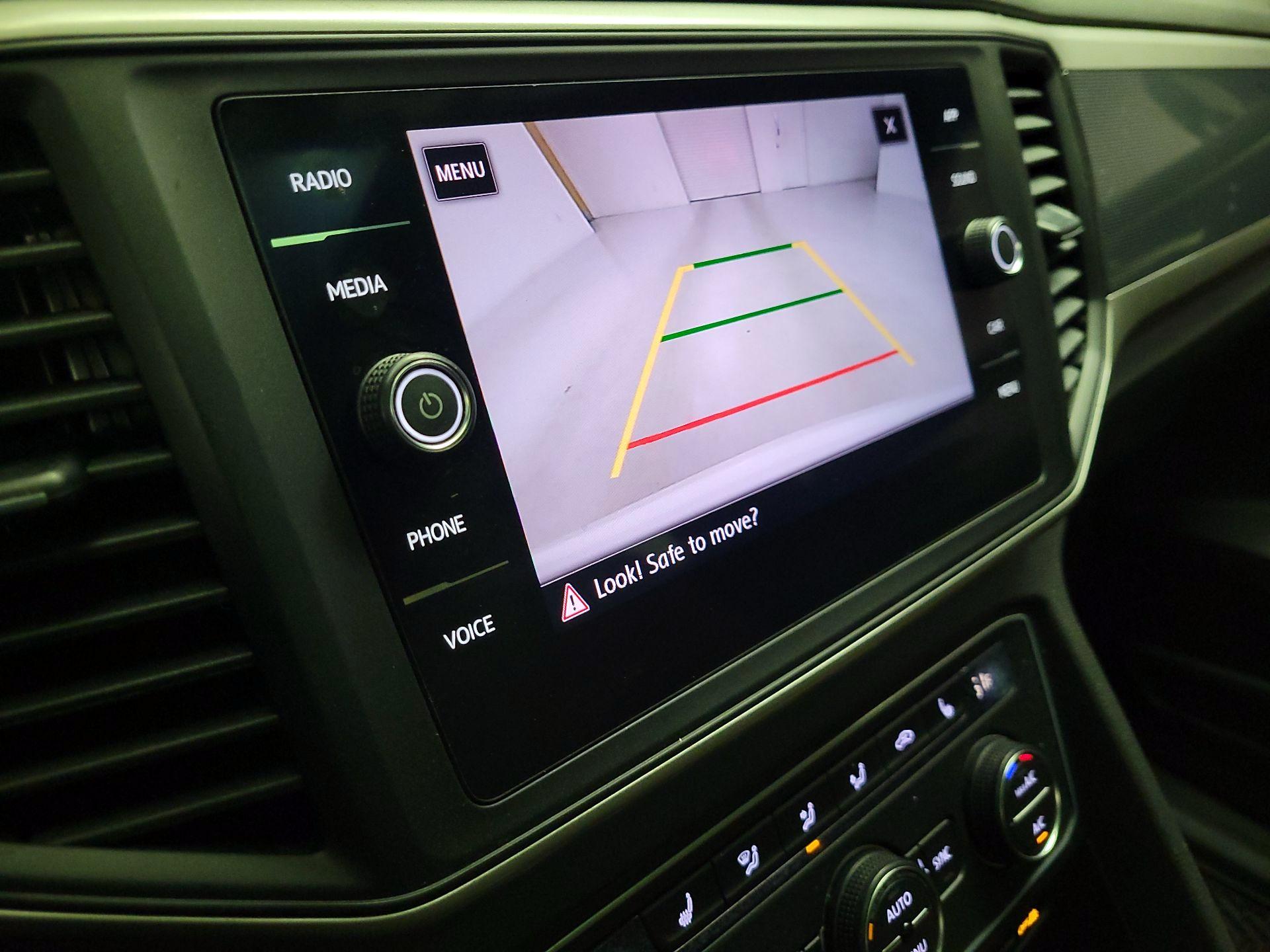 Thumbnail: 2020 Volkswagen Atlas - 14