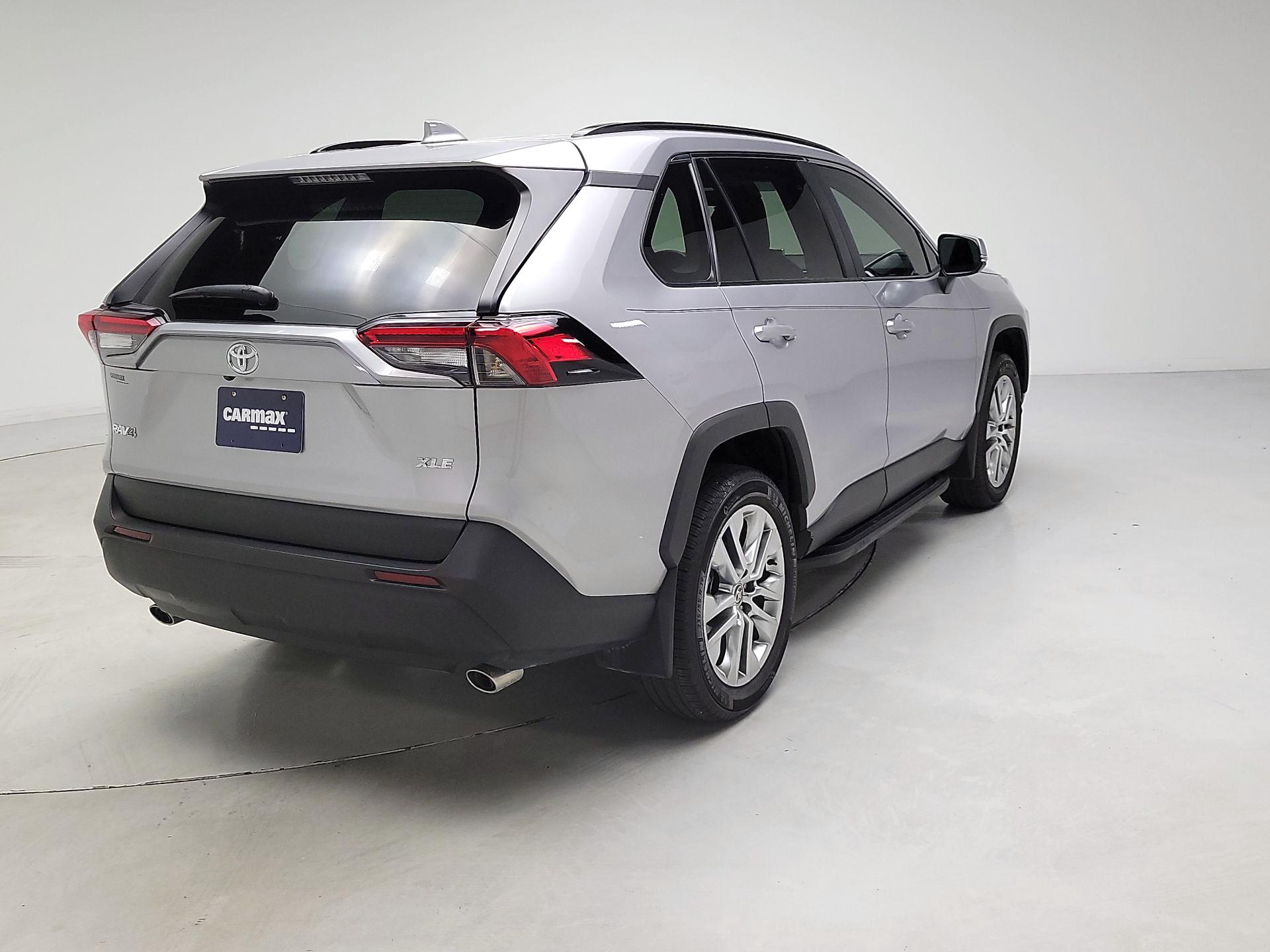 Thumbnail: 2023 Toyota RAV4 - 5