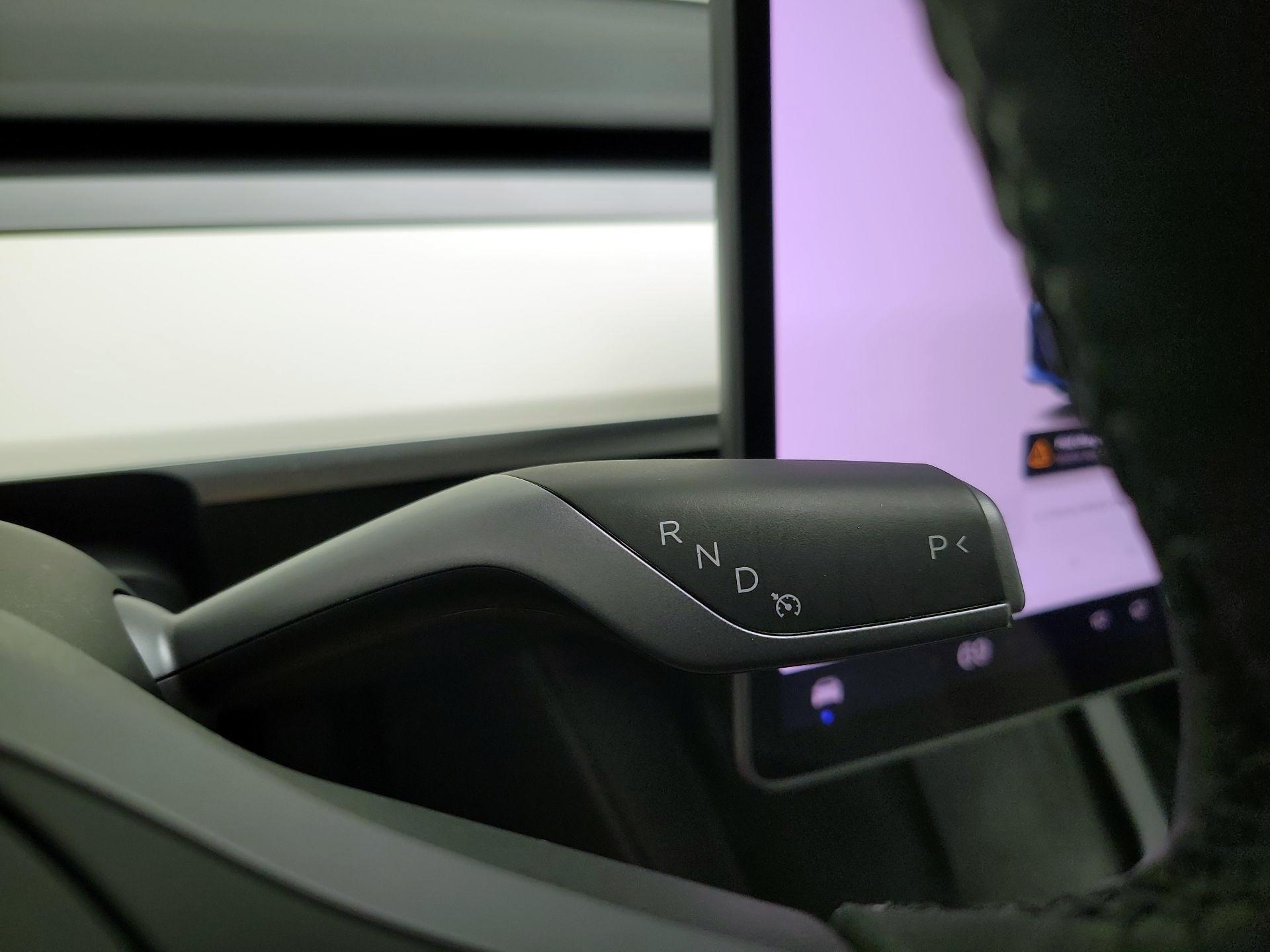 Thumbnail: 2023 Tesla Model 3 - 17