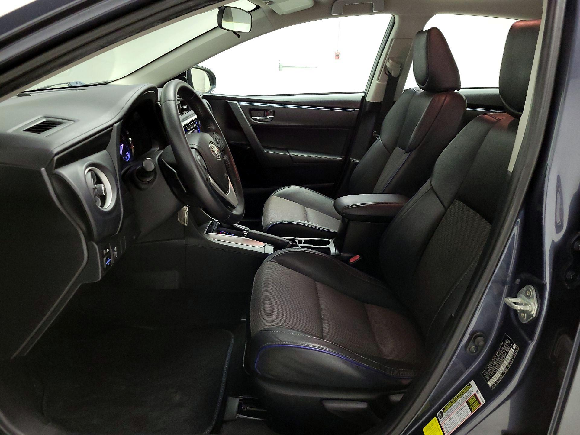 Thumbnail: 2018 Toyota Corolla - 11