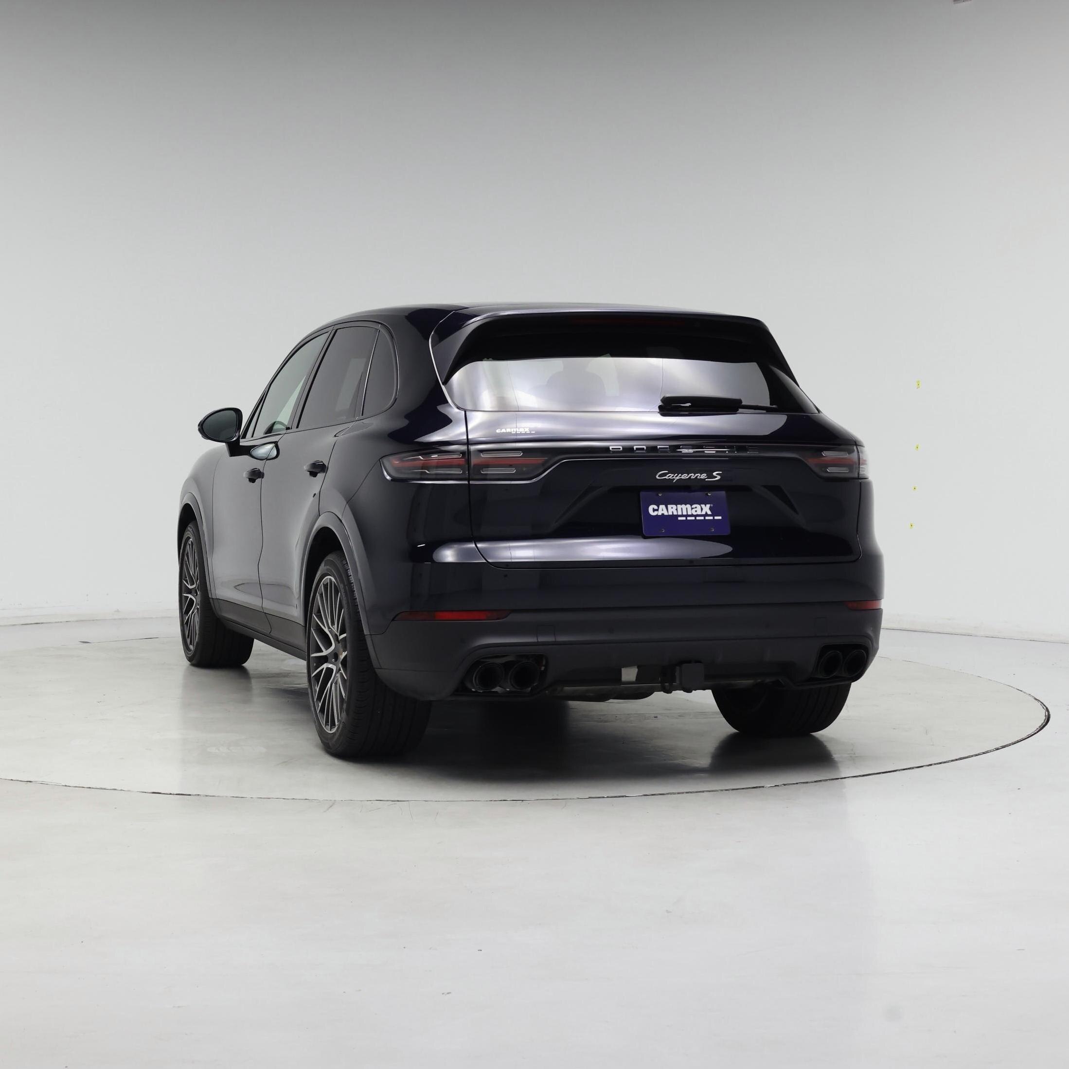 Thumbnail: 2021 Porsche Cayenne - 6