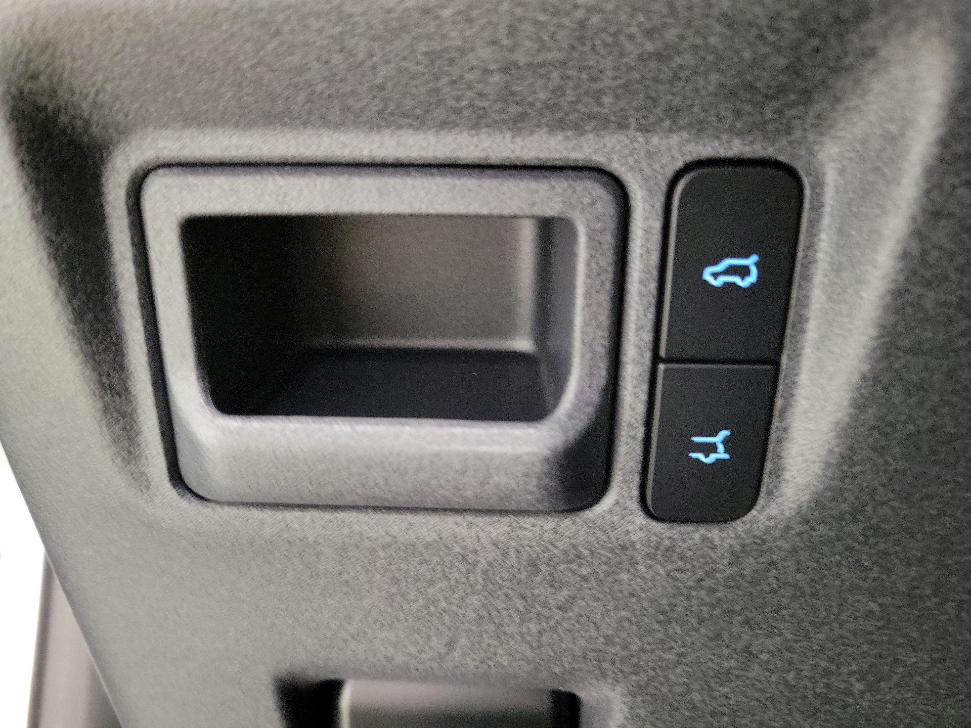 Thumbnail: 2025 Ford Expedition MAX - 13