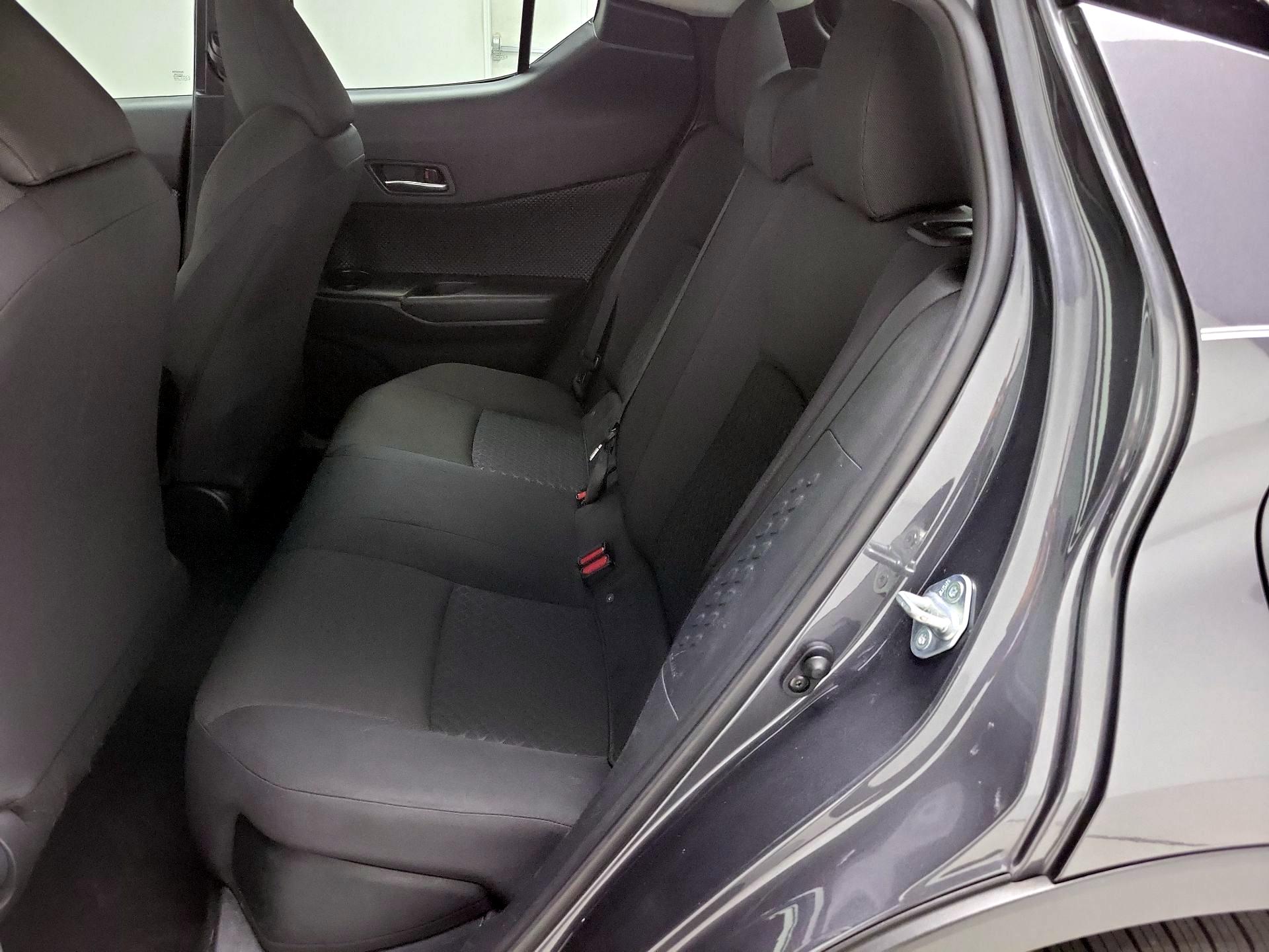 Thumbnail: 2020 Toyota C-HR - 19