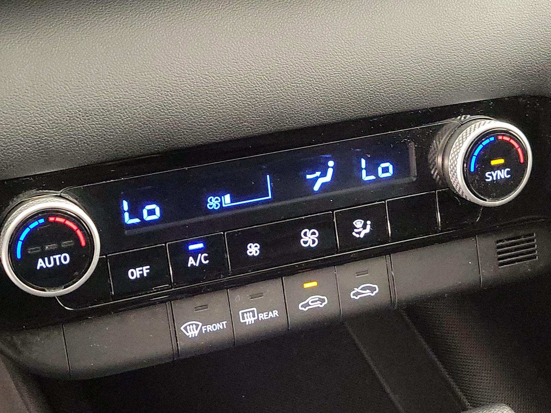 Thumbnail: 2023 Hyundai Elantra - 16