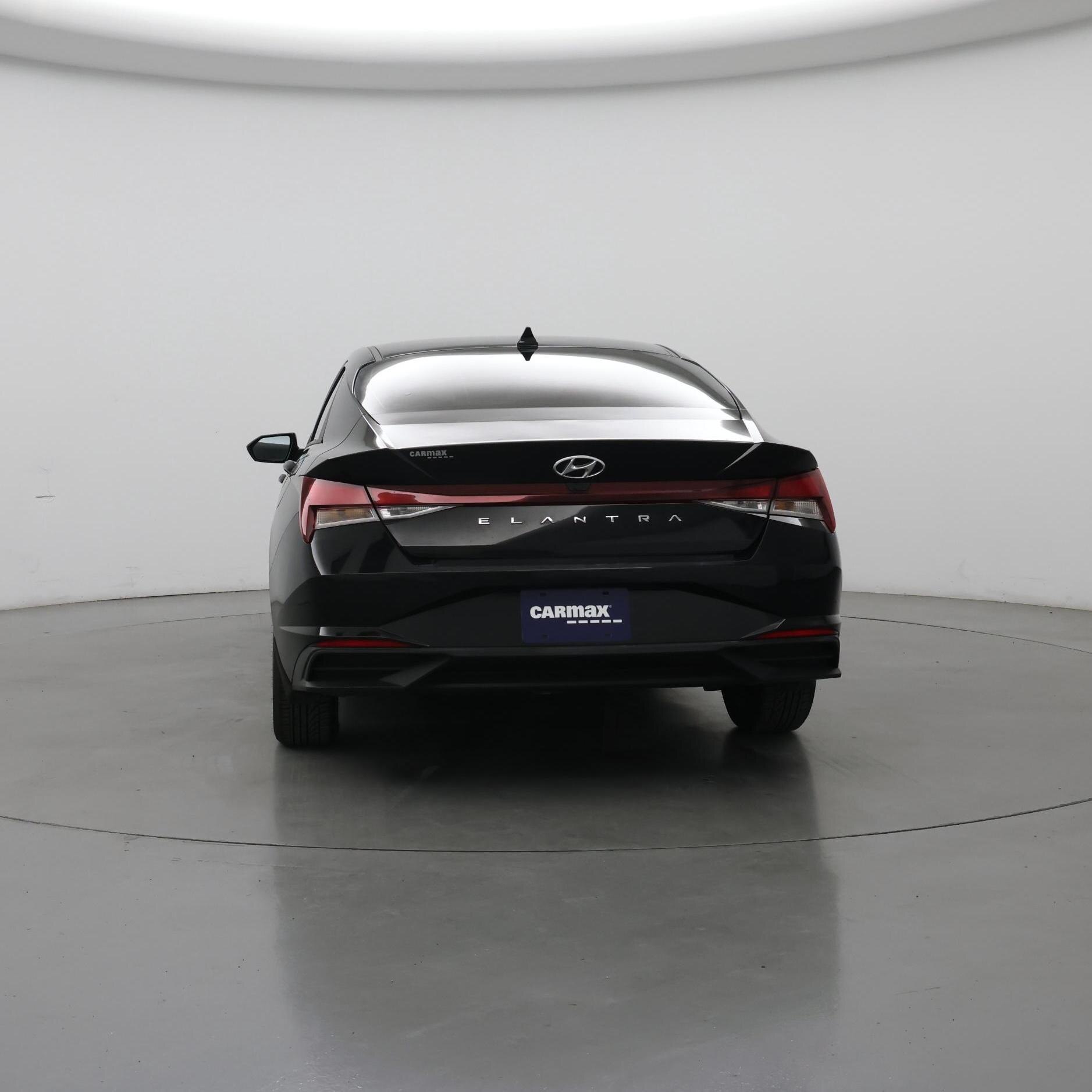 Thumbnail: 2023 Hyundai Elantra - 6