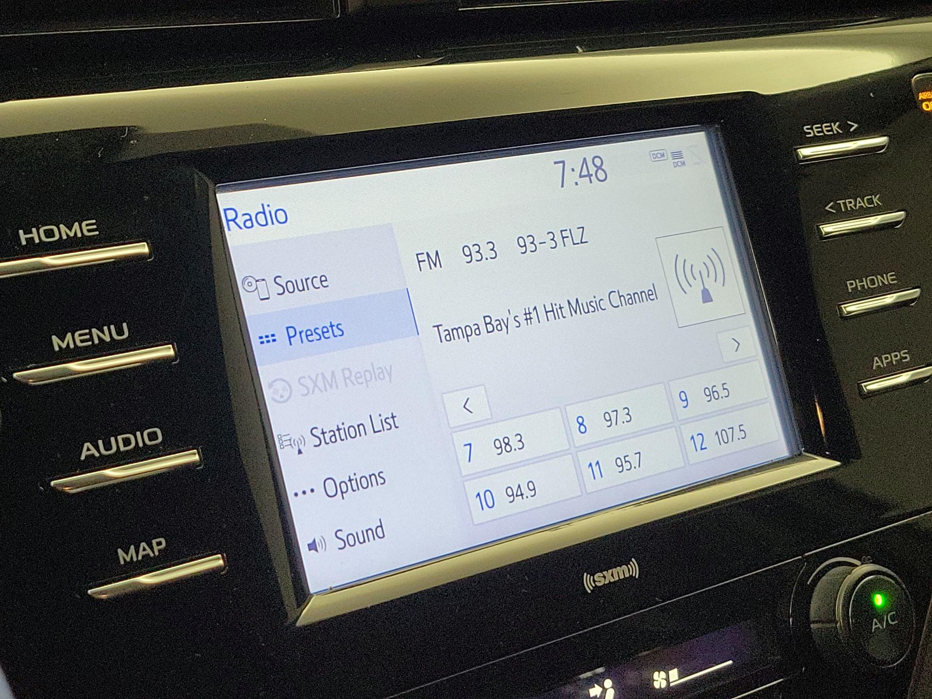 Thumbnail: 2020 Toyota Camry - 15