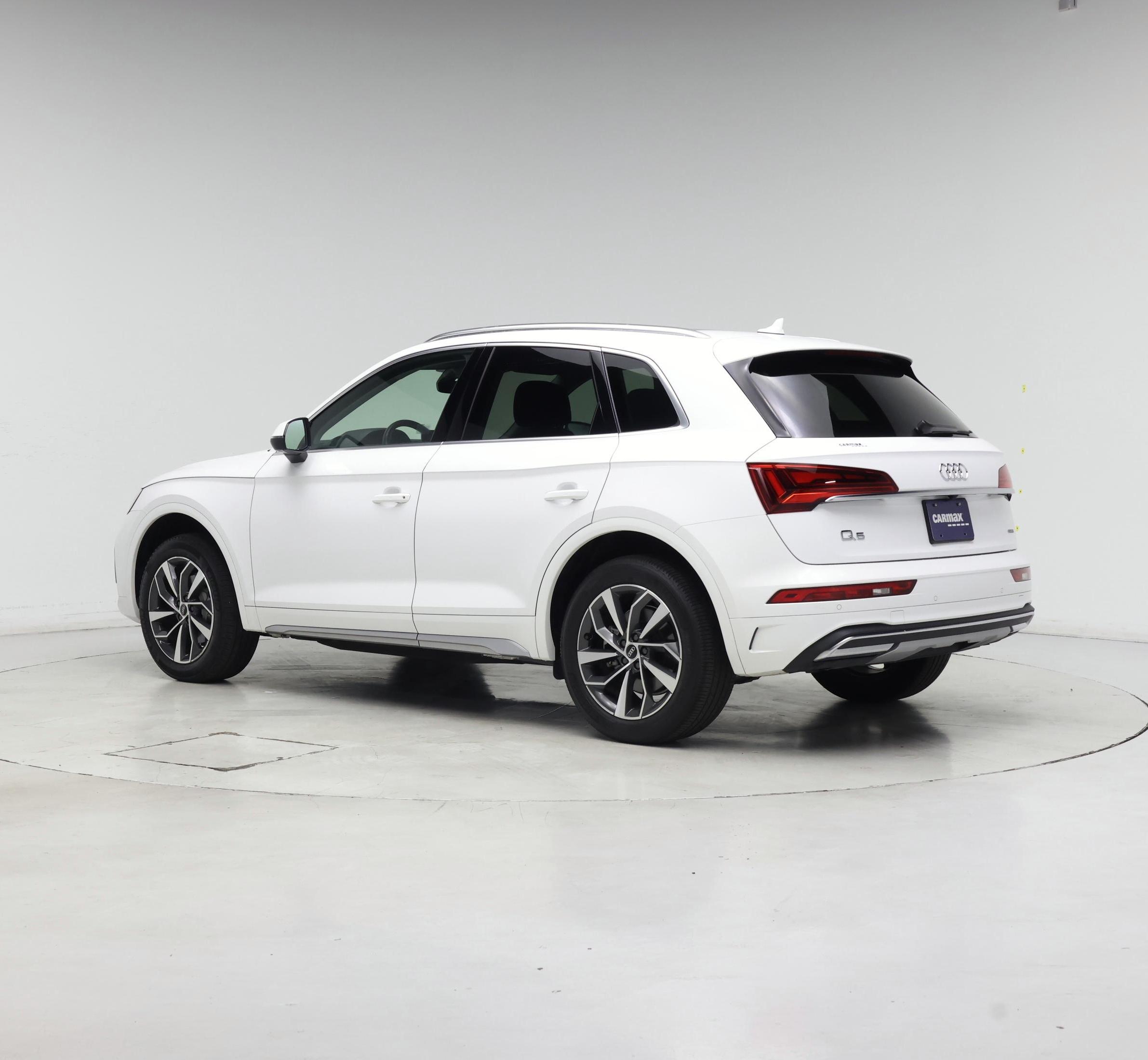 Thumbnail: 2021 Audi Q5 - 2