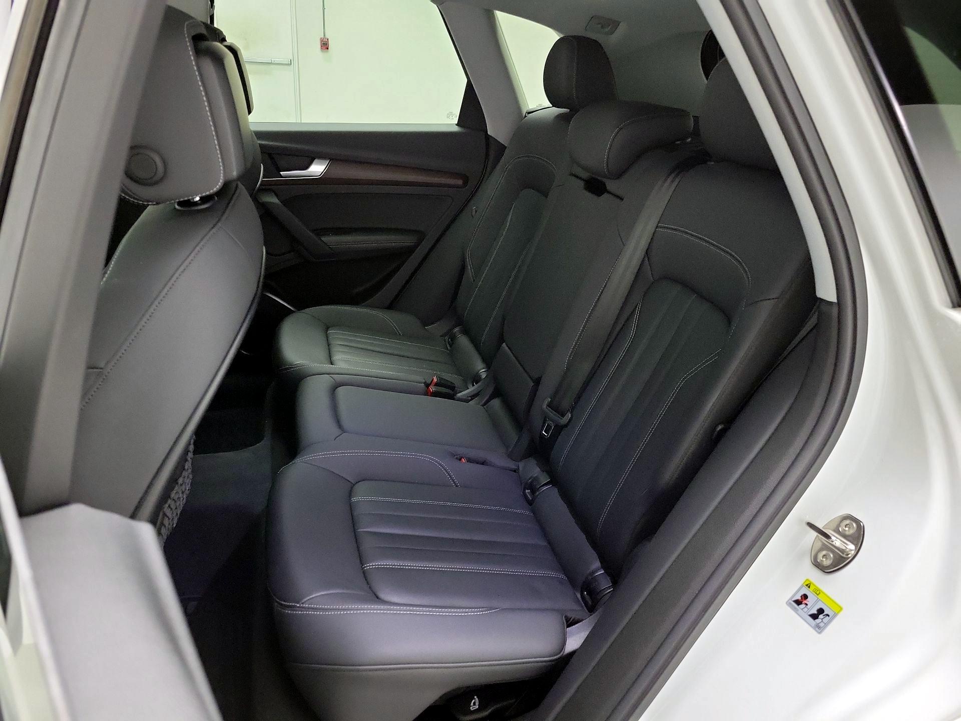 Thumbnail: 2021 Audi Q5 - 20