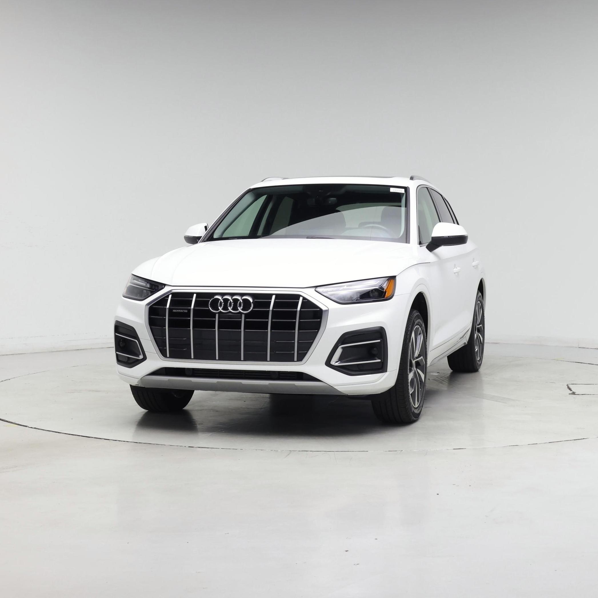 Thumbnail: 2021 Audi Q5 - 4