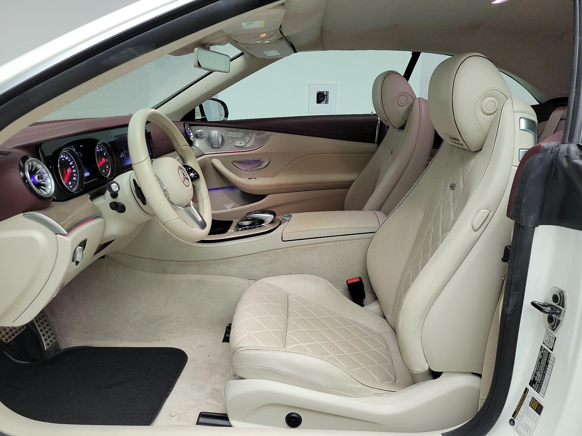 Thumbnail: 2019 Mercedes-Benz E-Class - 9