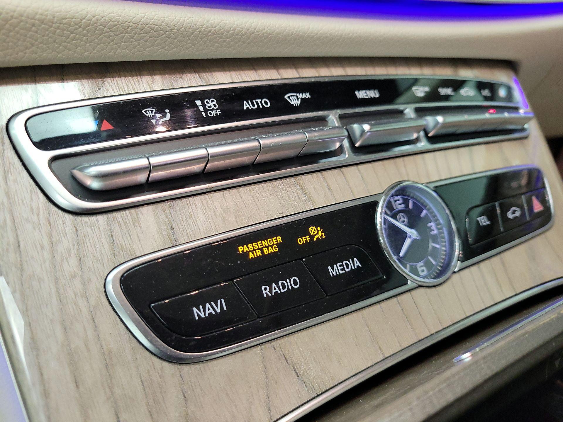 Thumbnail: 2019 Mercedes-Benz E-Class - 15