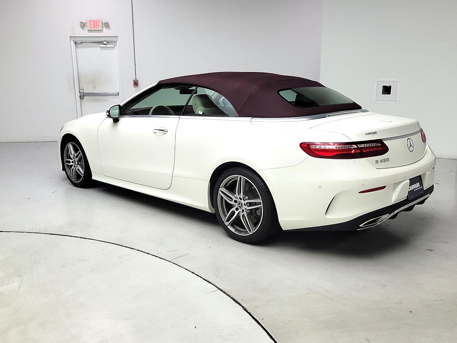 Thumbnail: 2019 Mercedes-Benz E-Class - 7