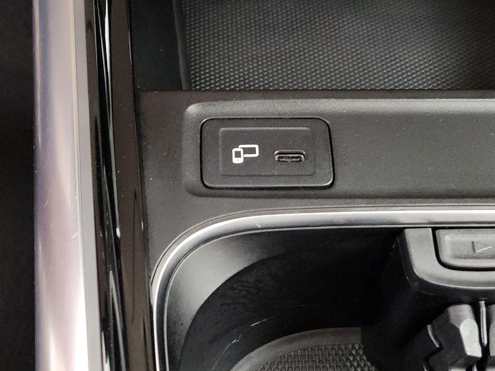 Thumbnail: 2022 Mercedes-Benz GLA - 18