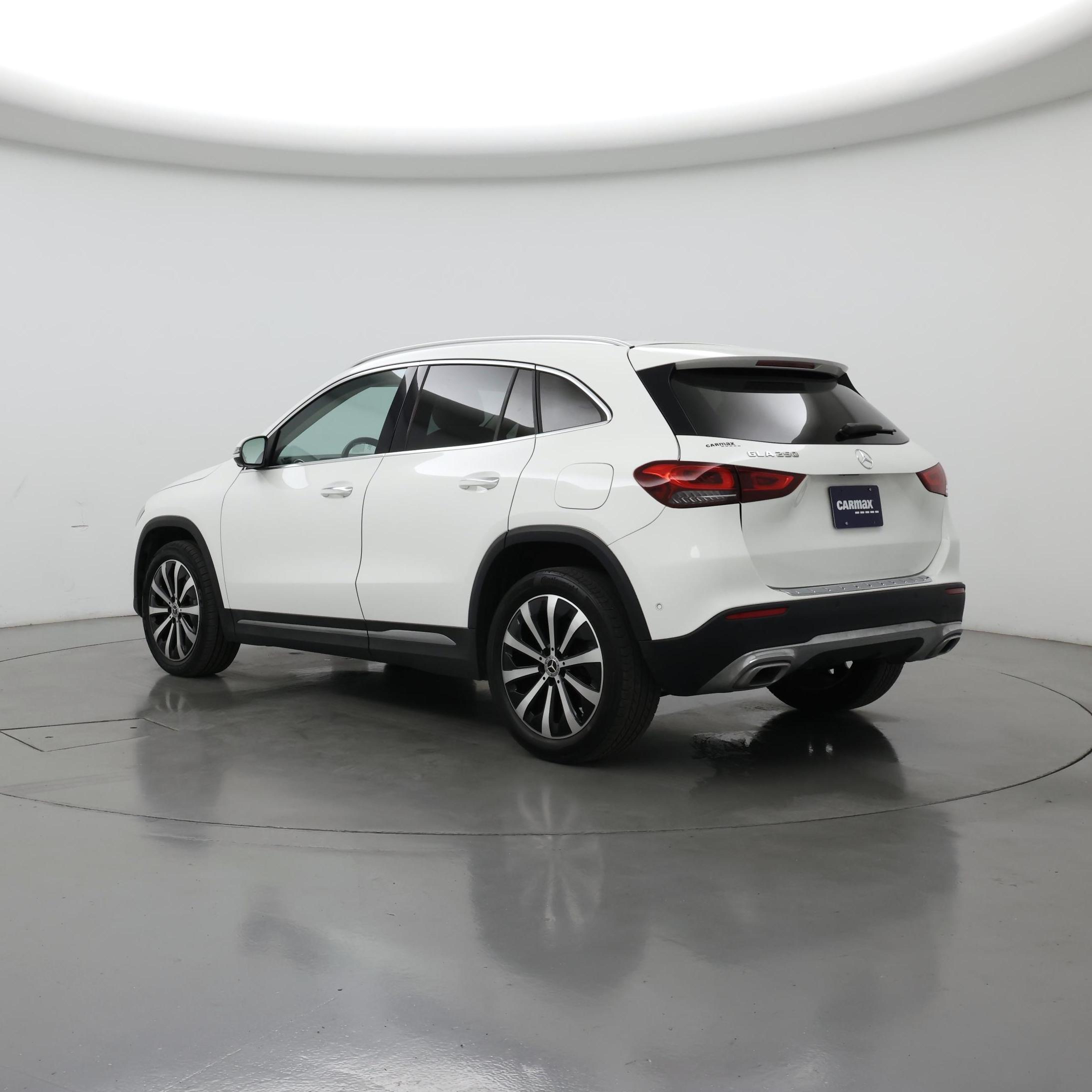 Thumbnail: 2022 Mercedes-Benz GLA - 2