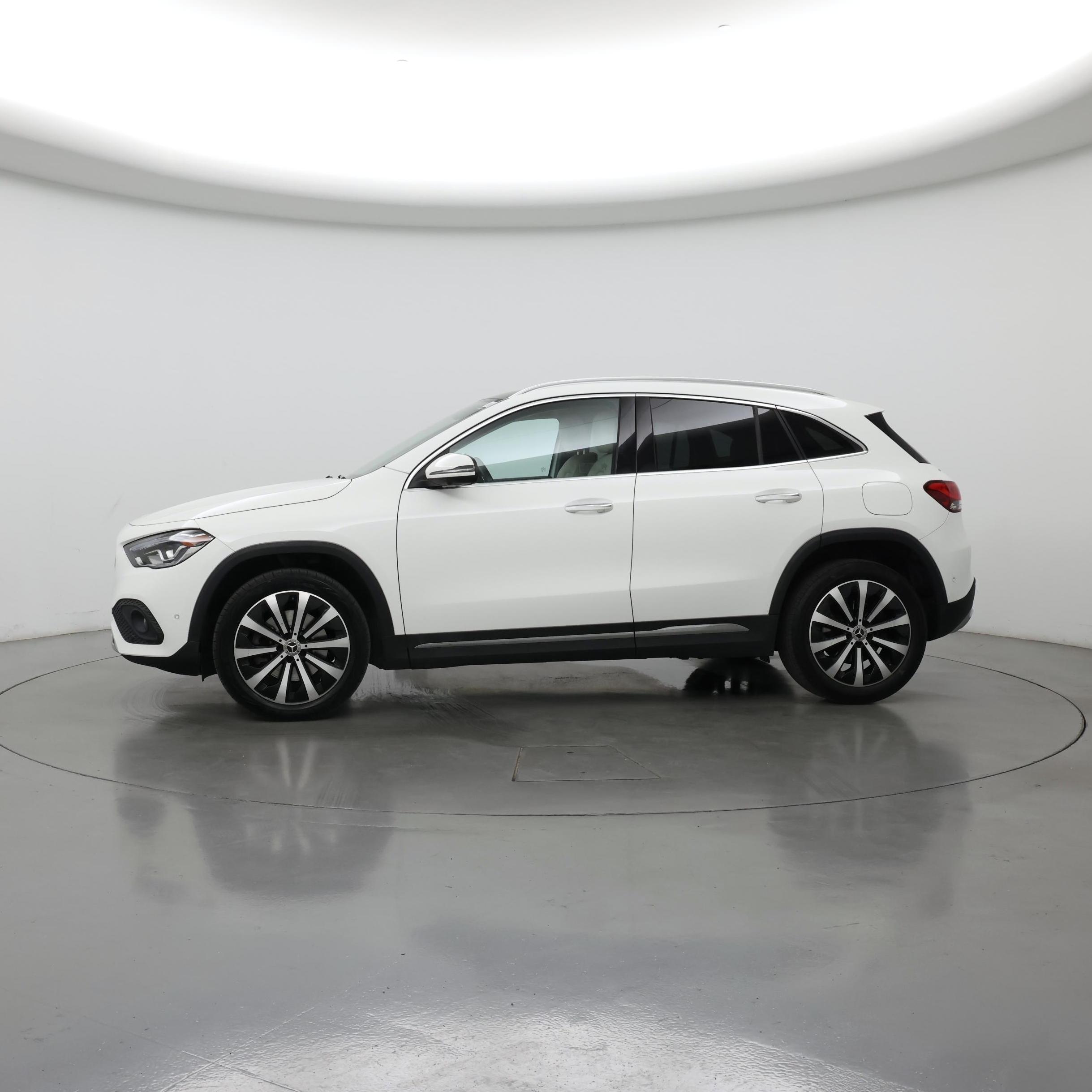 Thumbnail: 2022 Mercedes-Benz GLA - 3