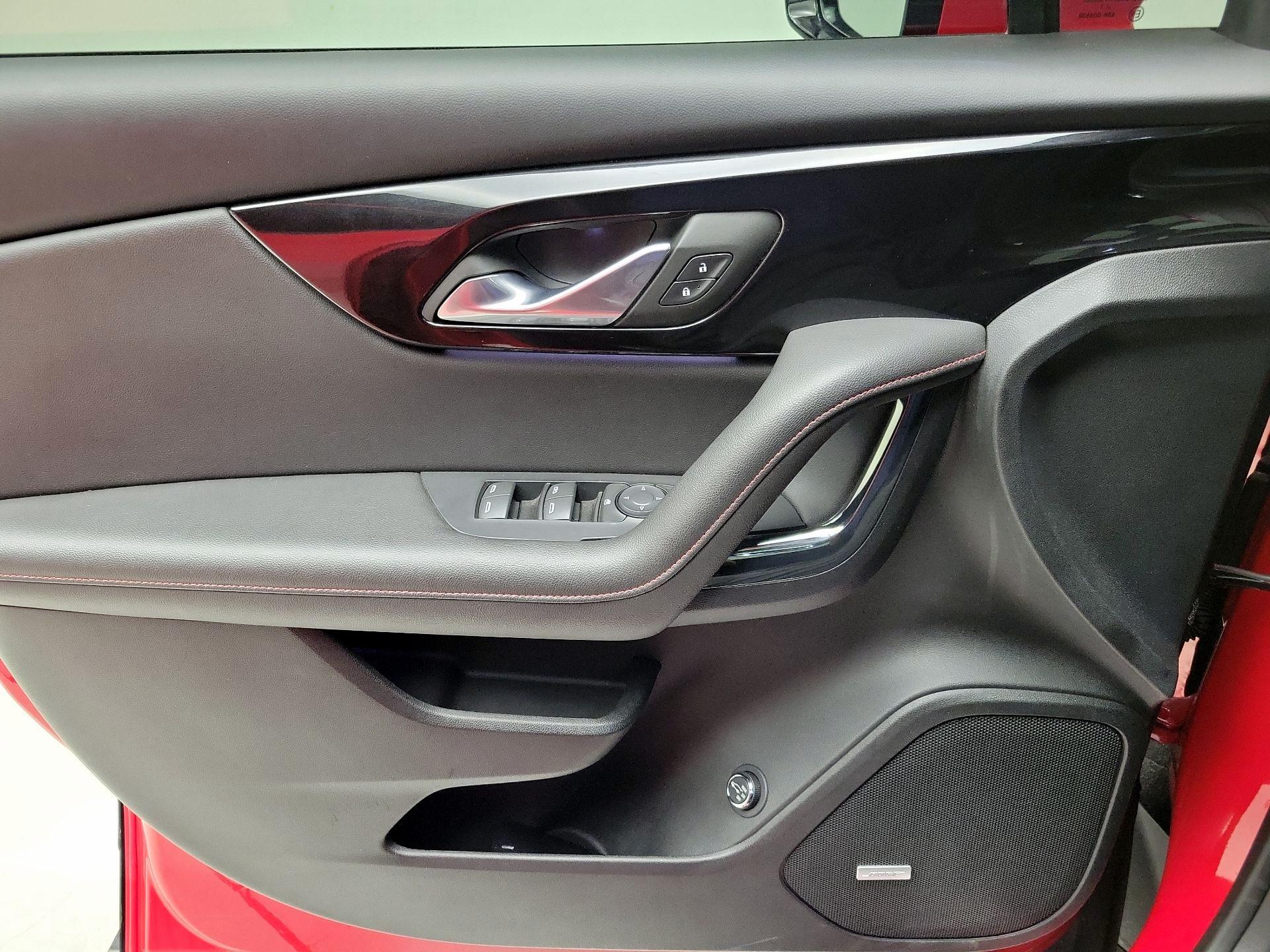 Thumbnail: 2023 Chevrolet Blazer - 10